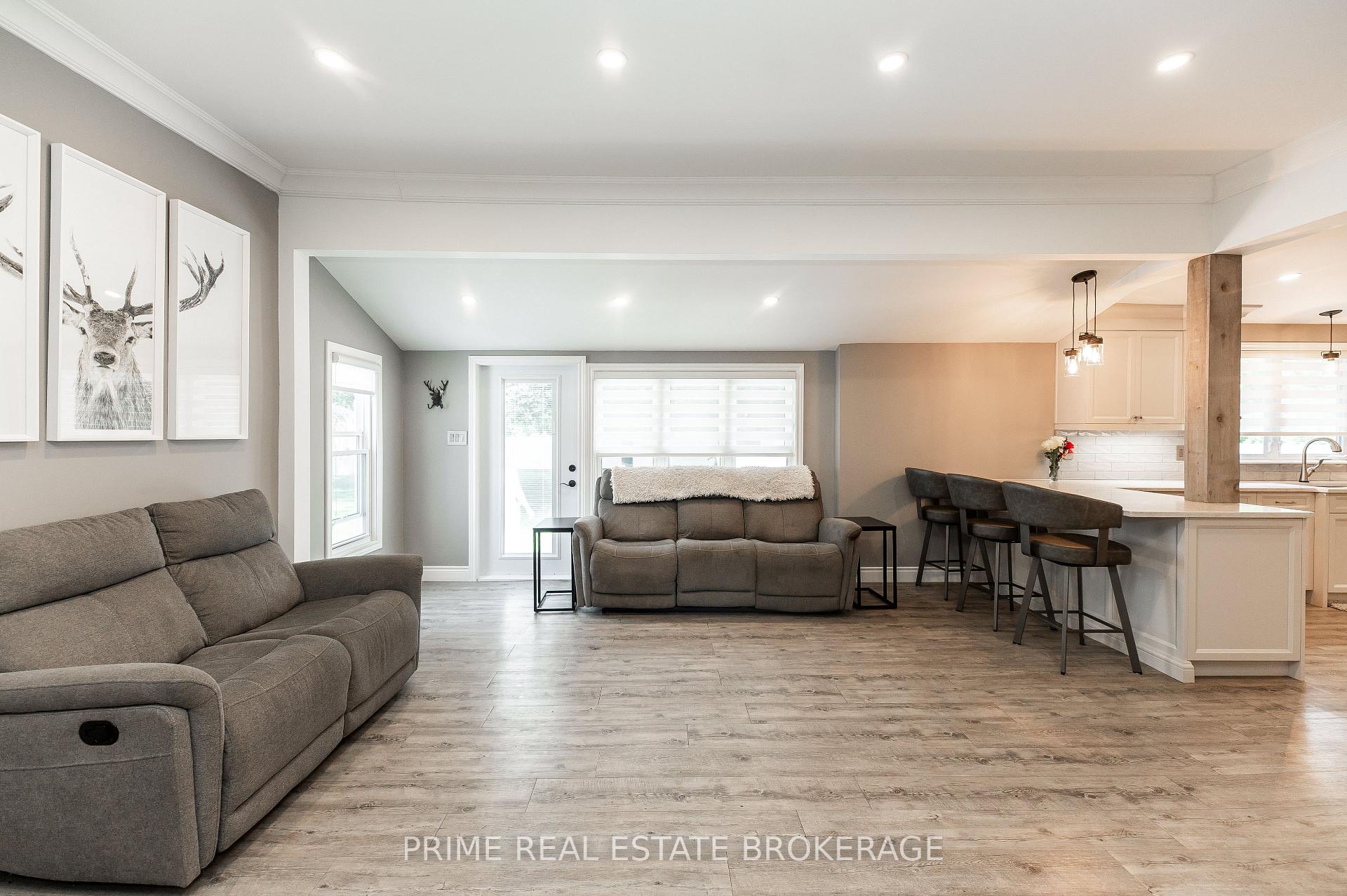 Photo 9 of 202 Queen Street, West Elgin, Rodney — HOMEH