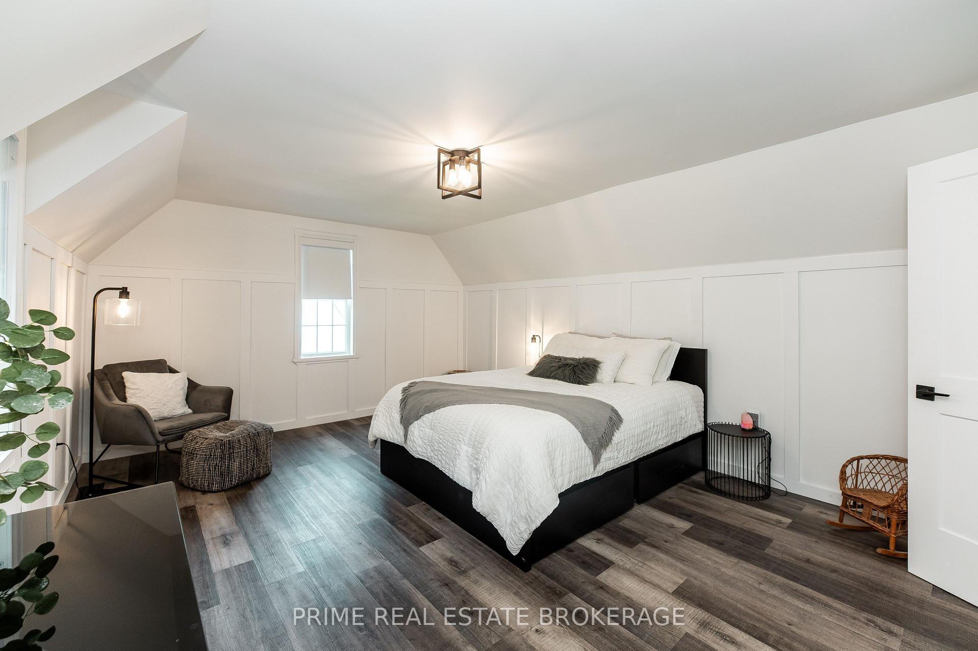 Photo 26 of 202 Queen Street, West Elgin, Rodney — HOMEH