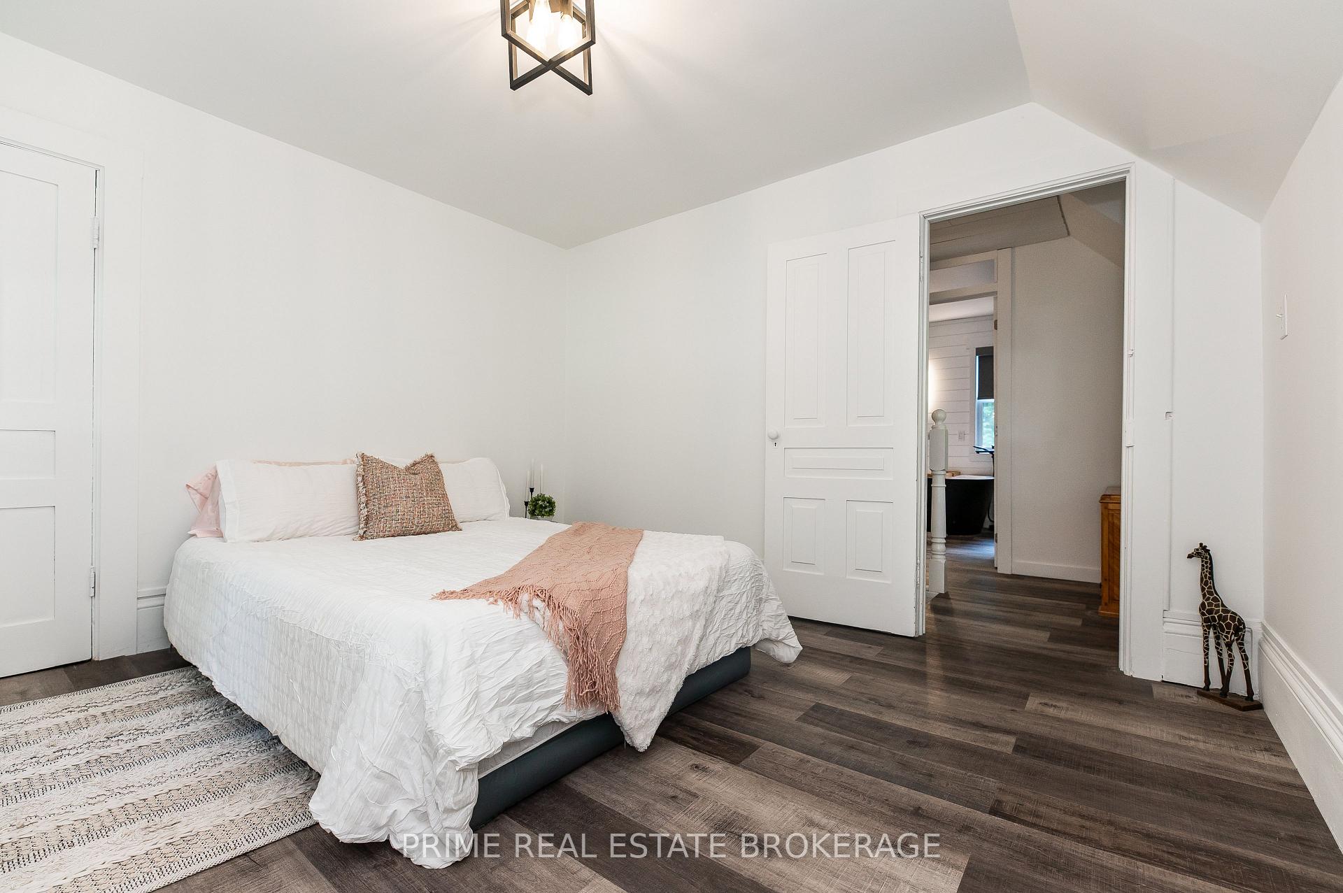 Photo 29 of 202 Queen Street, West Elgin, Rodney — HOMEH