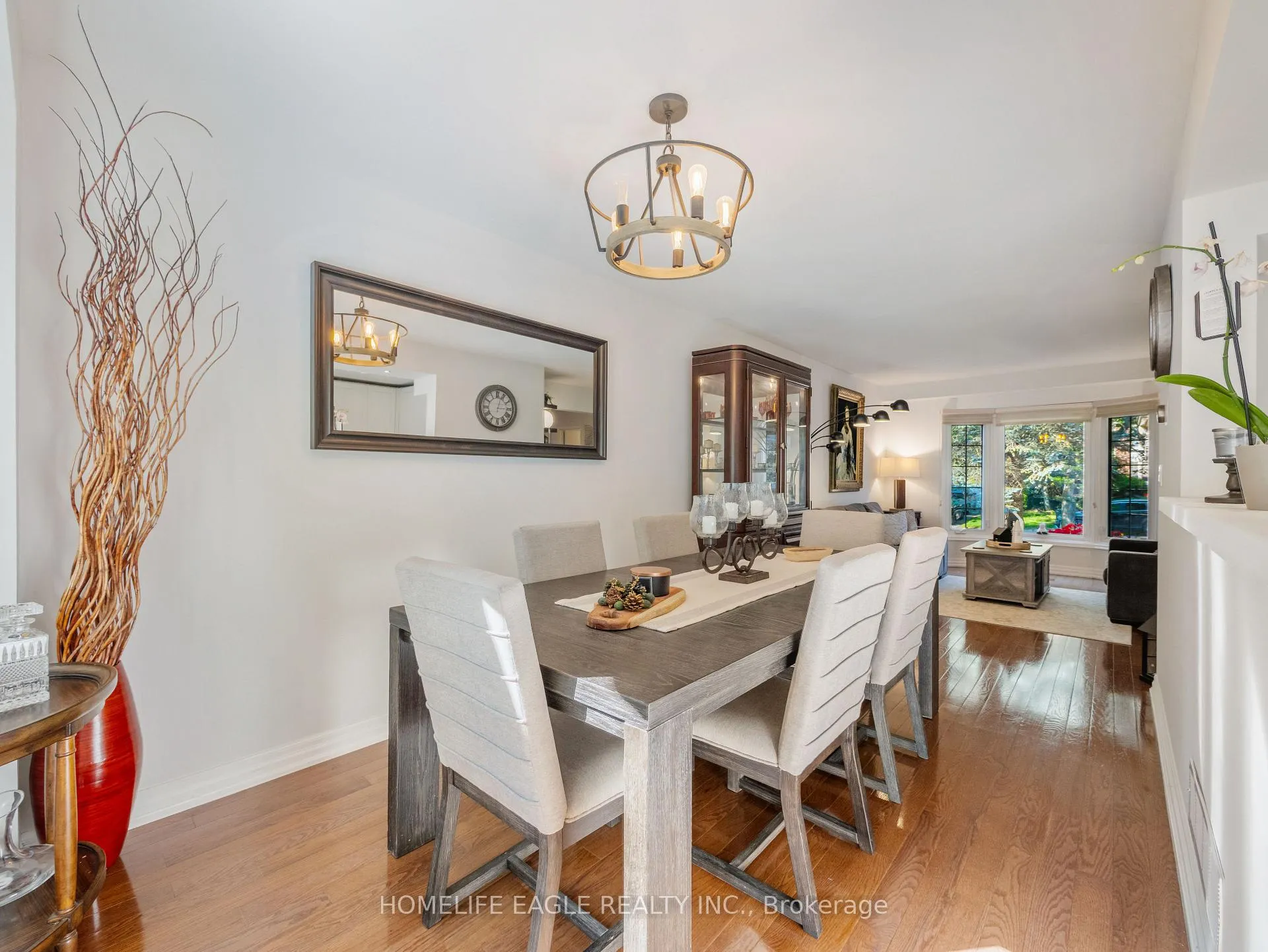 Photo 7 of 30 Moffat Crescent, Aurora, Aurora Heights — HOMEH