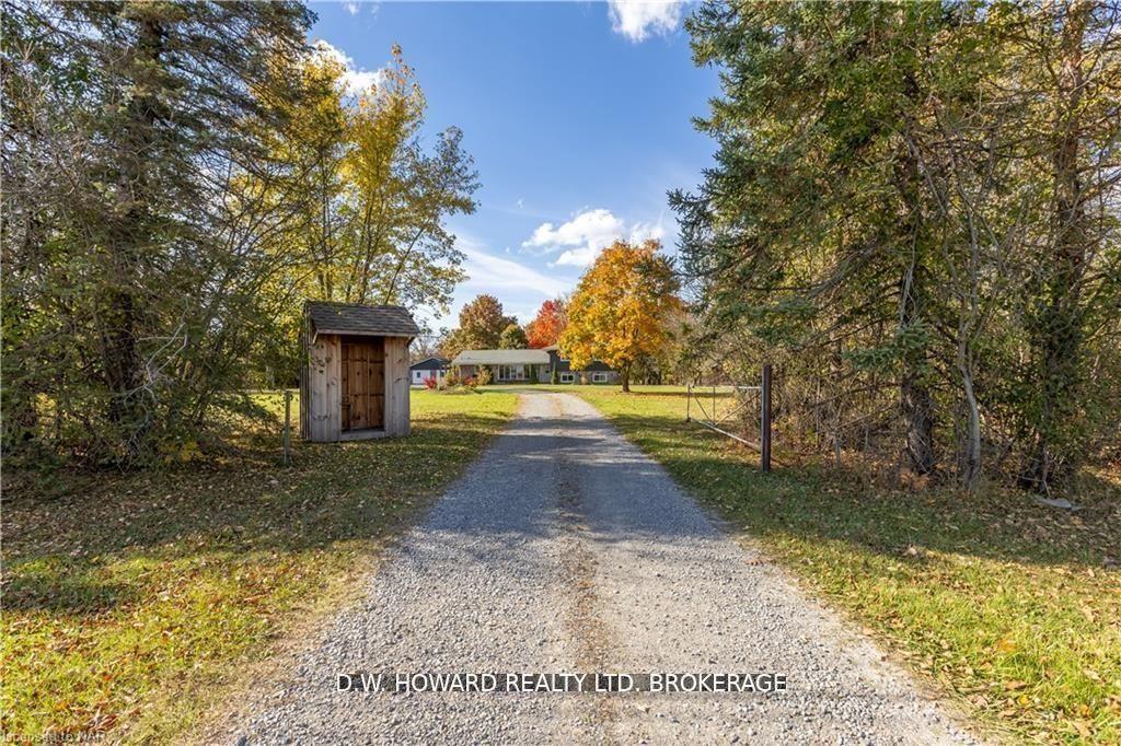 Photo 3 of 417 Highway 140, Welland, Cooks Mills — HOMEH
