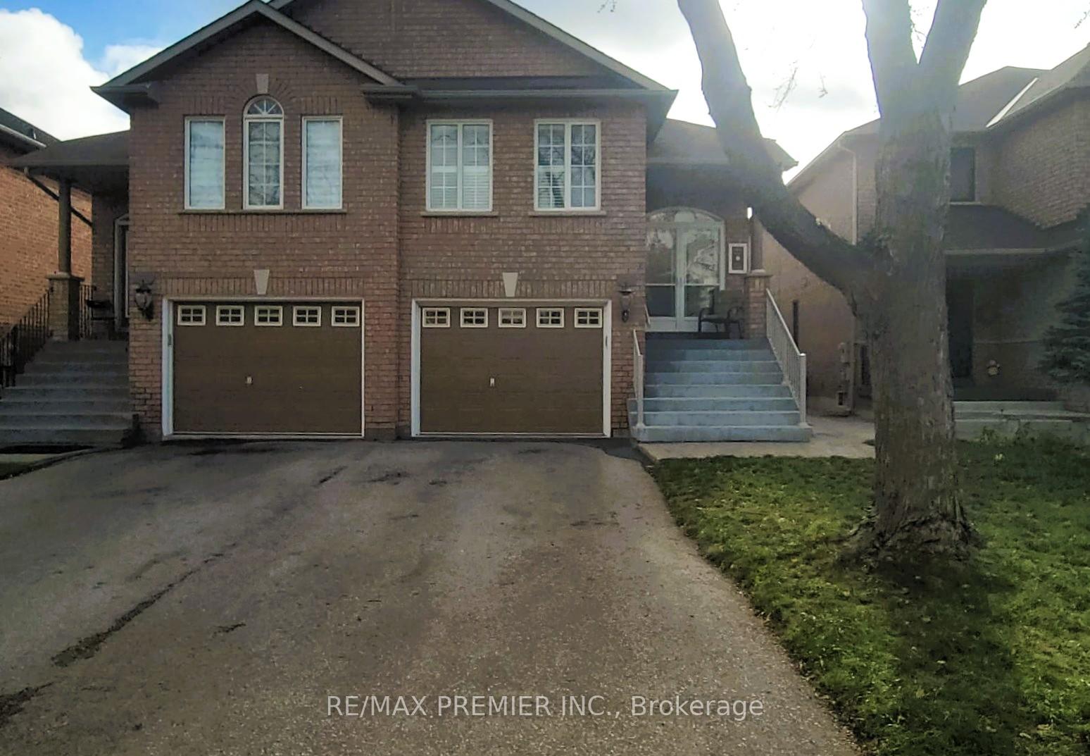 Front of Unit Bsmt, 35 Laura Sabrina Drive