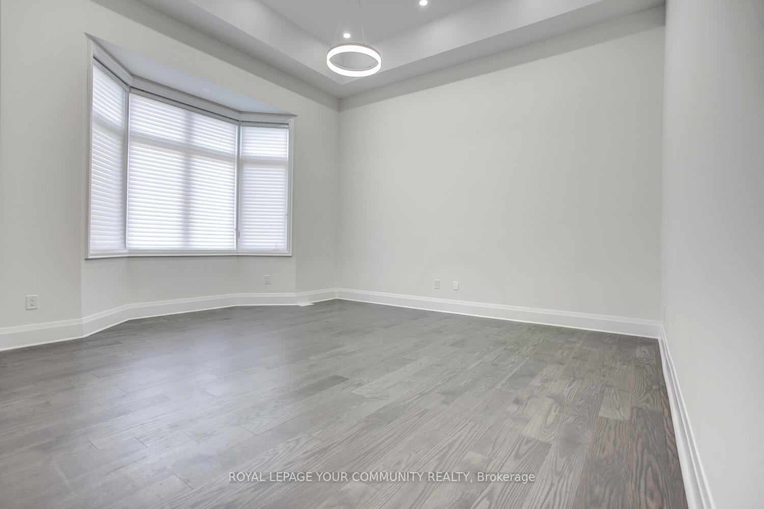 Photo 14 of 13 Bannockburn Drive, Vaughan, Vellore Village — HOMEH