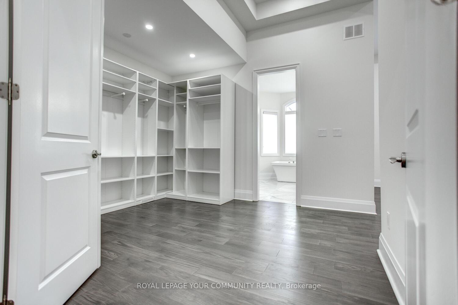 Photo 19 of 13 Bannockburn Drive, Vaughan, Vellore Village — HOMEH