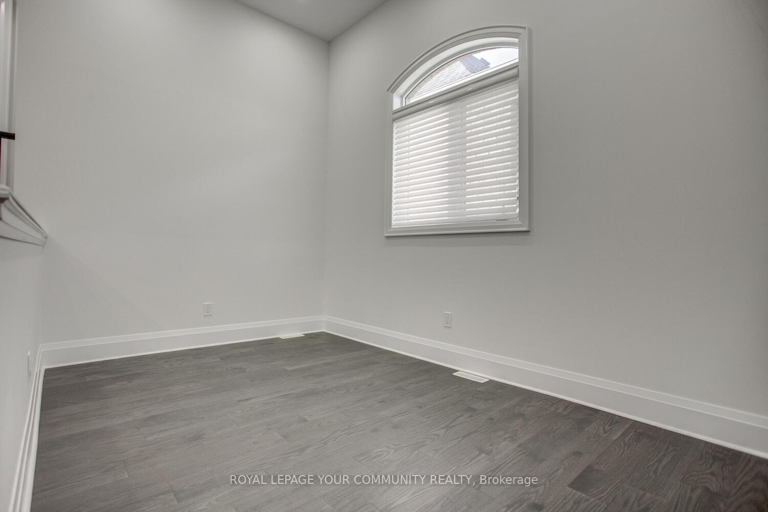 Photo 20 of 13 Bannockburn Drive, Vaughan, Vellore Village — HOMEH