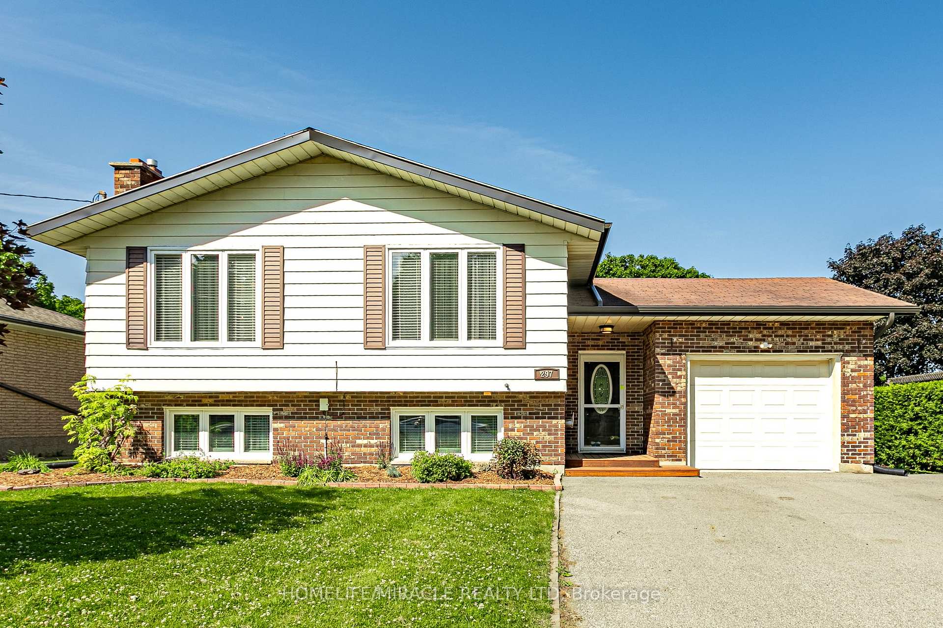 Front of 297 Ridout Street