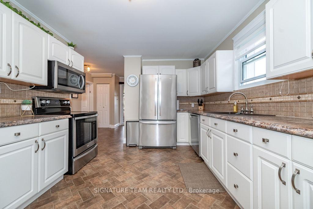 Photo 7 of 231 Bonnechere Street E, Bonnechere Valley, Eganville/Bonnechere Twp — HOMEH