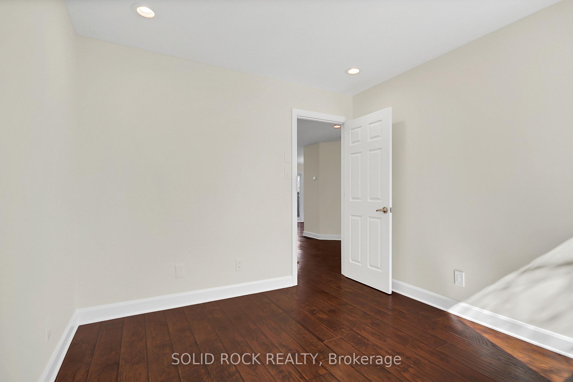 Photo 5 of 42 Westcliffe Road, Ottawa, Westcliffe Estates — HOMEH