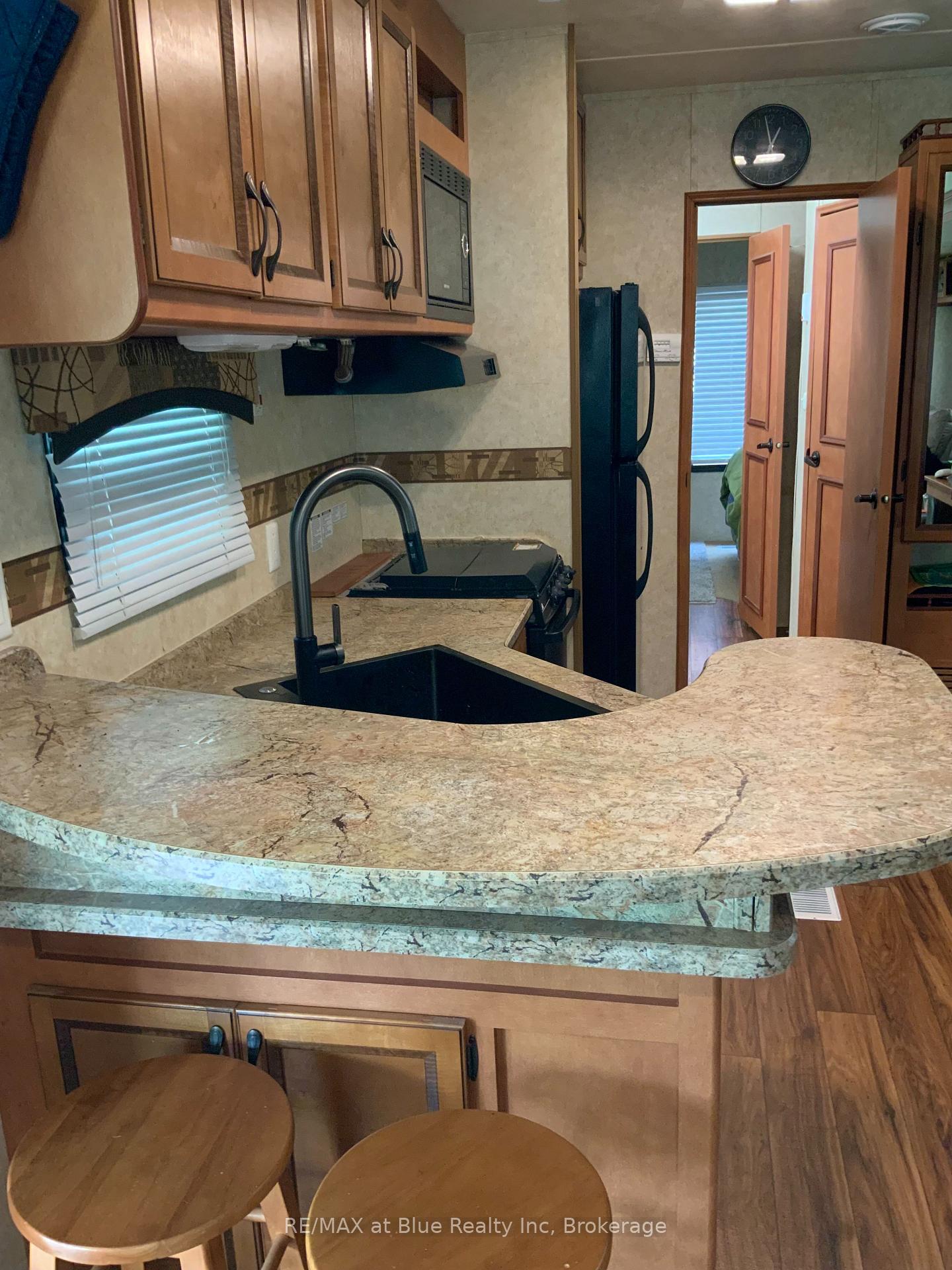 Photo 10 of Unit S 14, 7489 Sideraod 5 E, Wellington North, Rural Wellington North — HOMEH