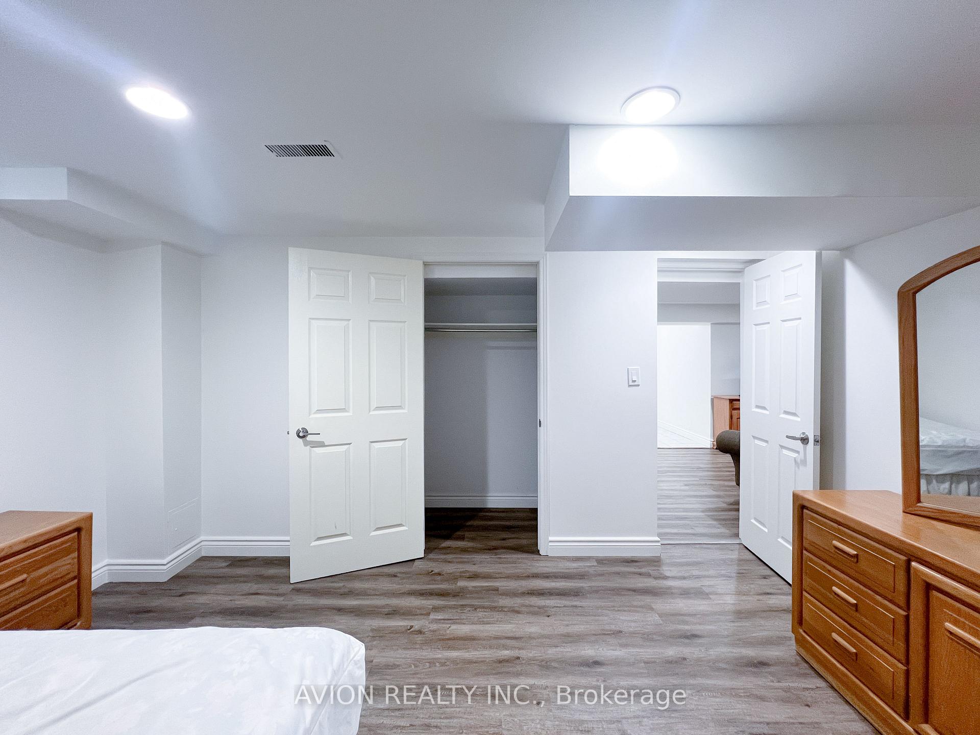 Photo 5 of Unit Lower, 48 Samuel Oster Avenue, Vaughan, Brownridge — HOMEH