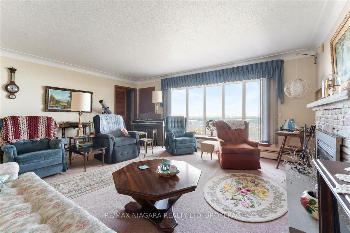 Photo 8 of 12 Harbourview Road, Wainfleet, Lakeshore — HOMEH