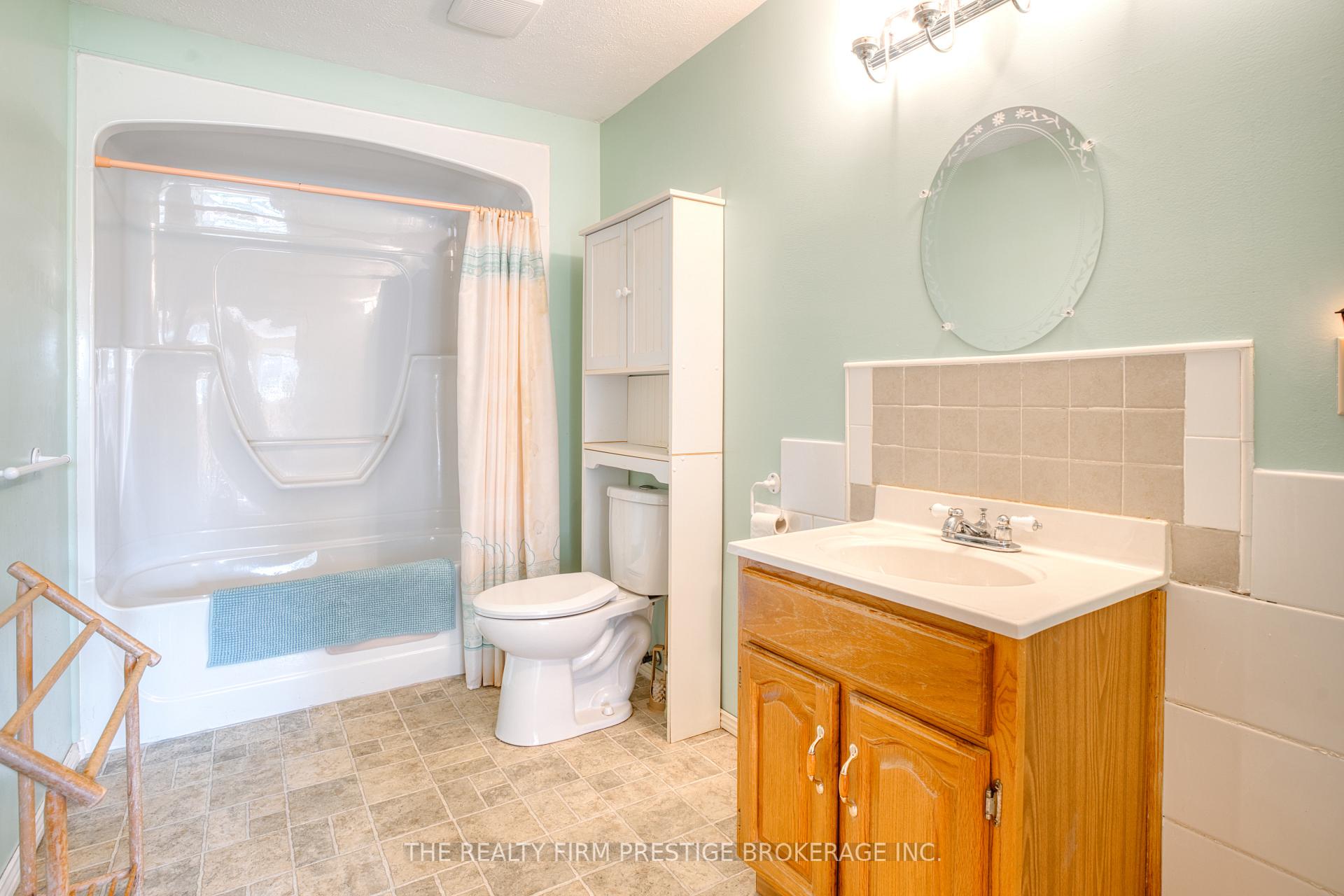 Photo 24 of 25189 Gray Line, West Elgin, Rural West Elgin — HOMEH