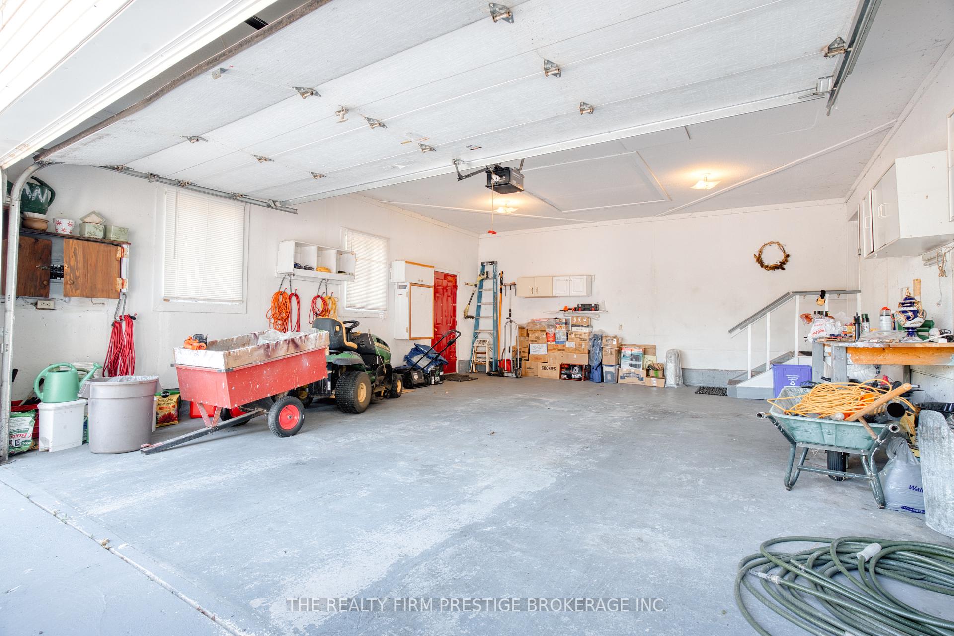 Photo 35 of 25189 Gray Line, West Elgin, Rural West Elgin — HOMEH