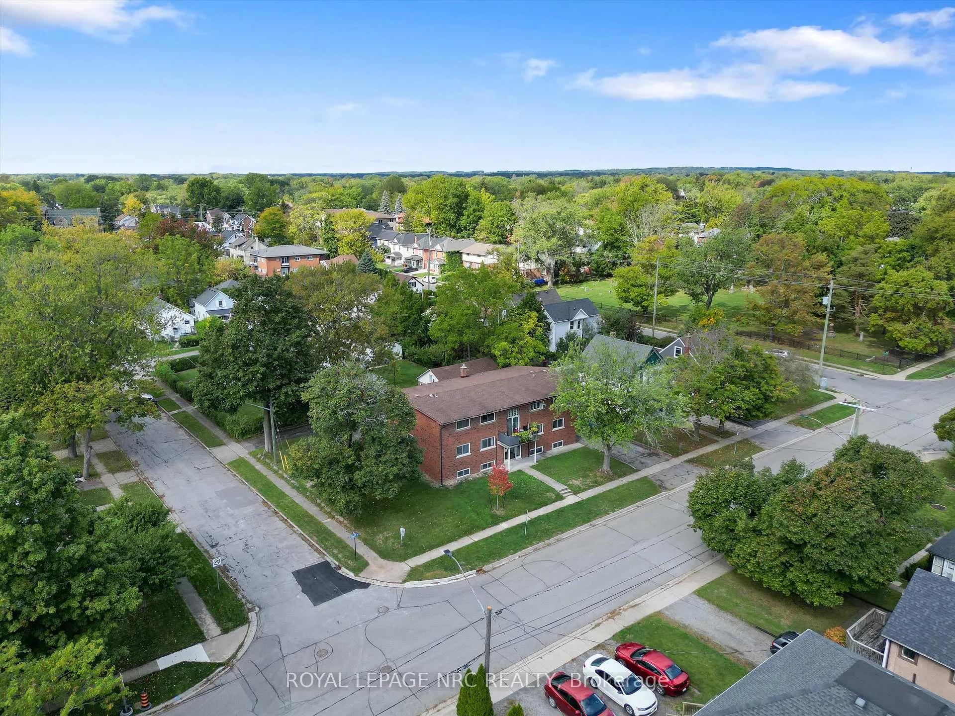 Photo 16 of 35 Aqueduct Street, Welland, Prince Charles — HOMEH
