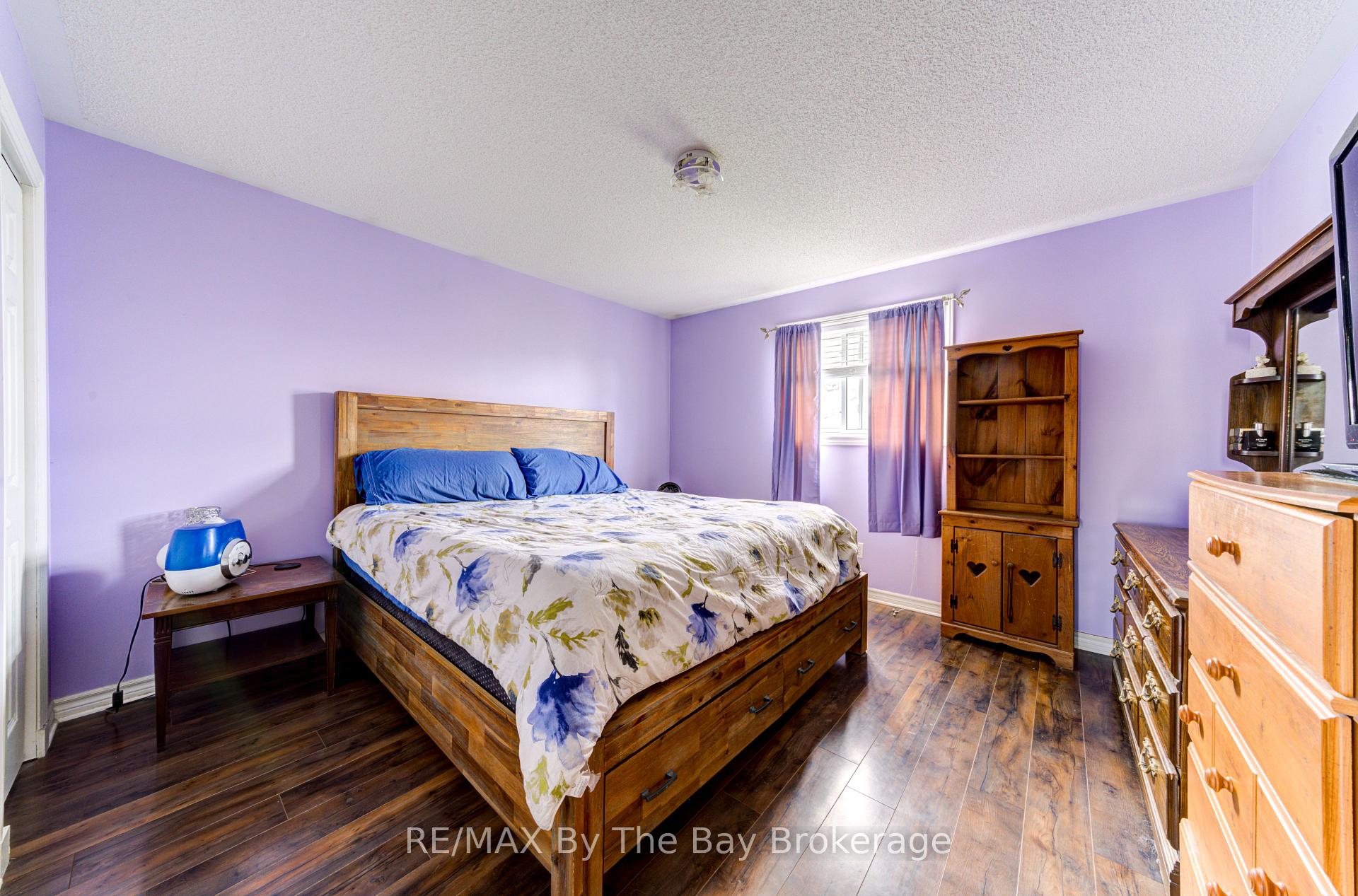 Photo 11 of 36A Meadowlark Boulevard, Wasaga Beach — HOMEH