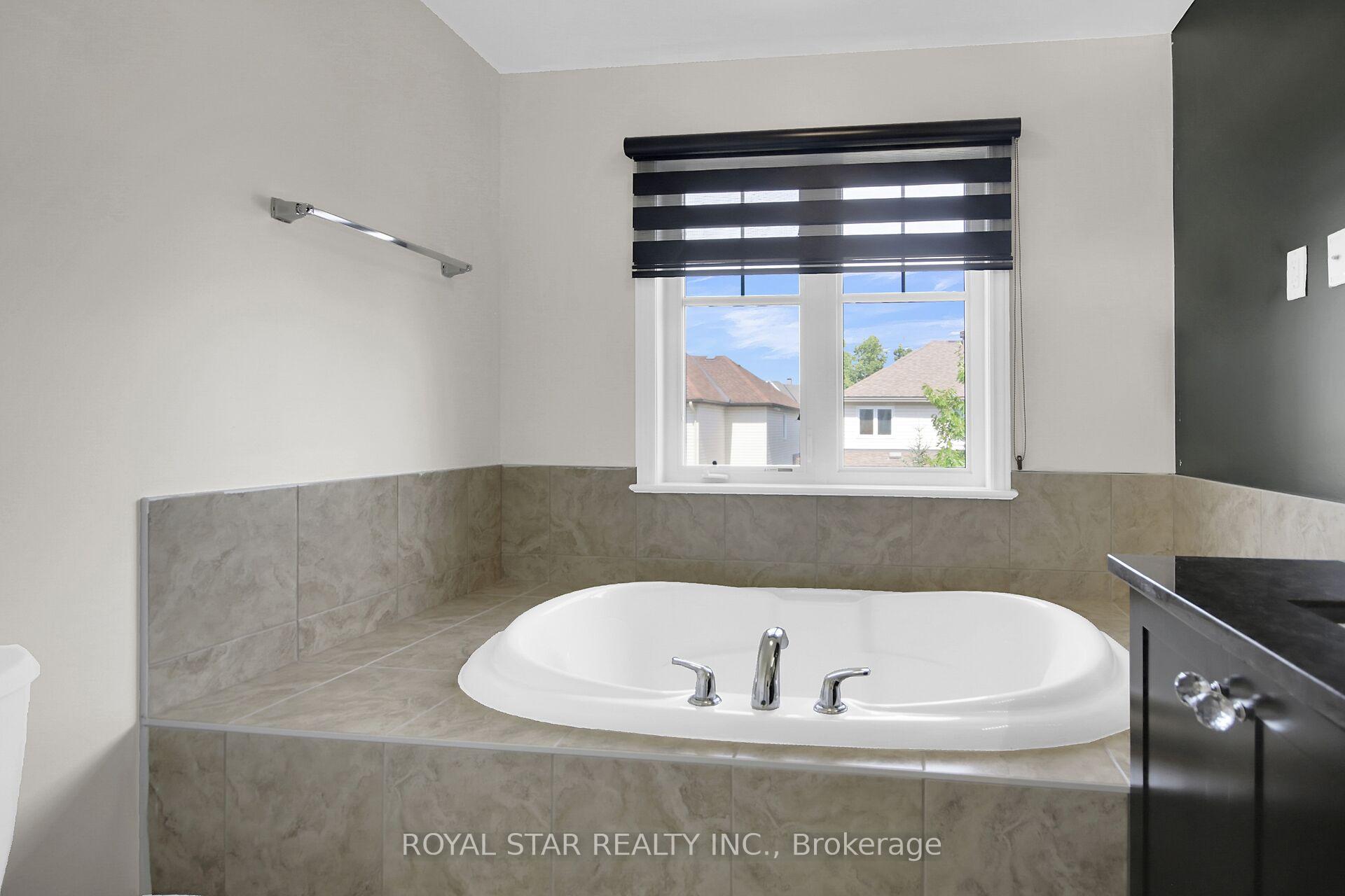 Photo 11 of 345 Widgeon Way, Ottawa, Blossom Park/Kemp Park/Findlay Creek — HOMEH