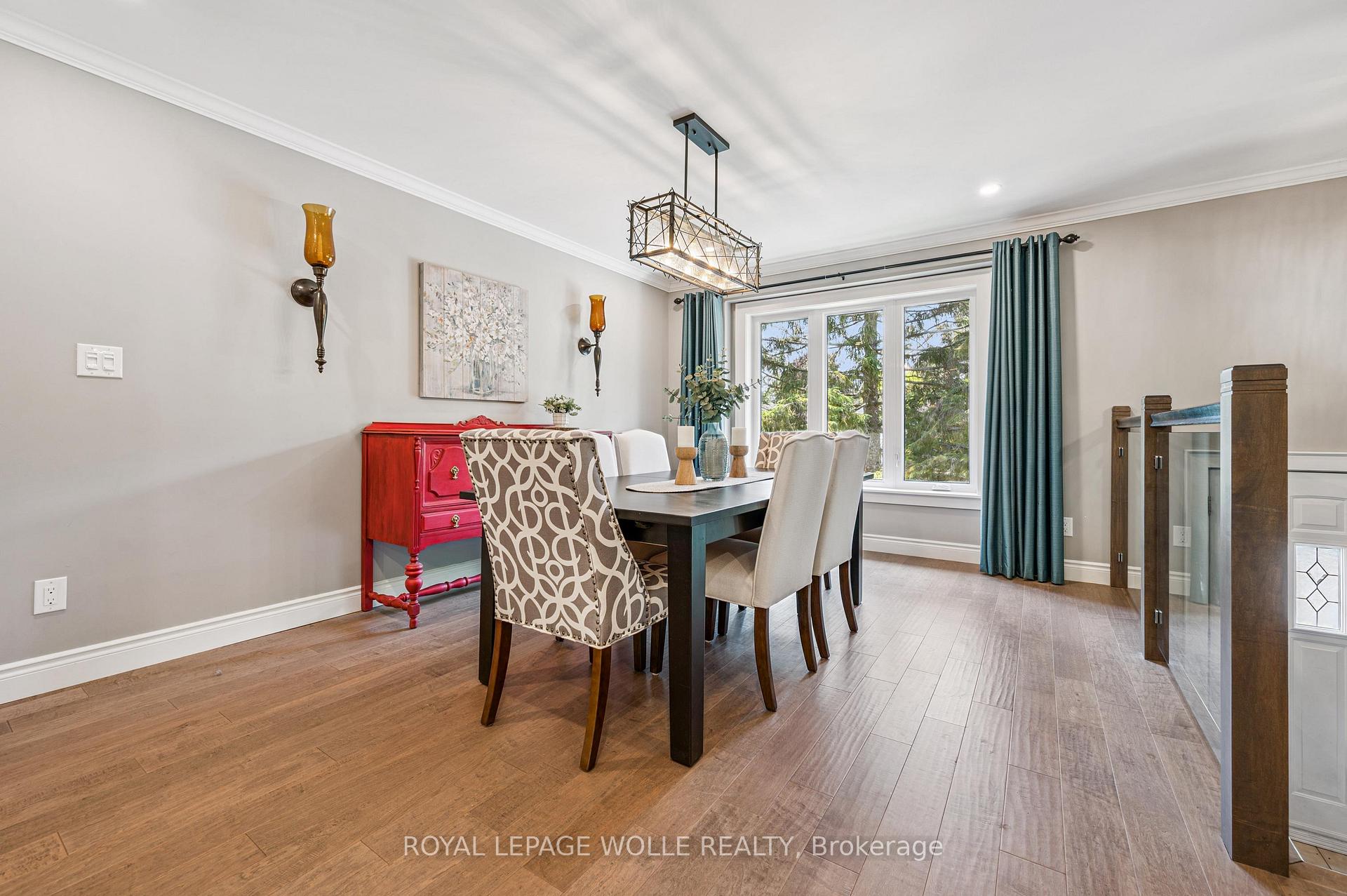 Photo 9 of 558 Elm Ridge Place, Waterloo — HOMEH