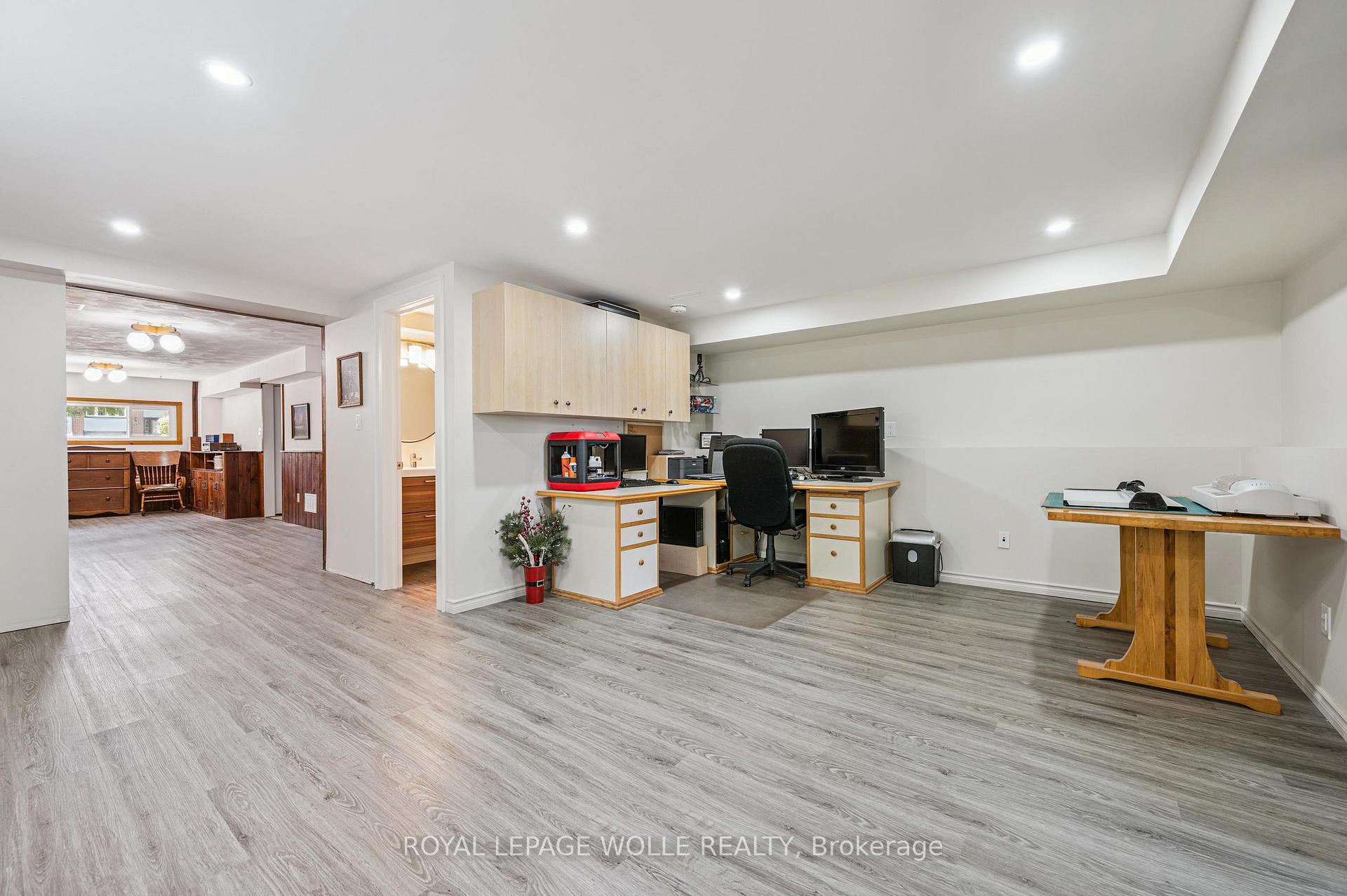Photo 27 of 558 Elm Ridge Place, Waterloo — HOMEH
