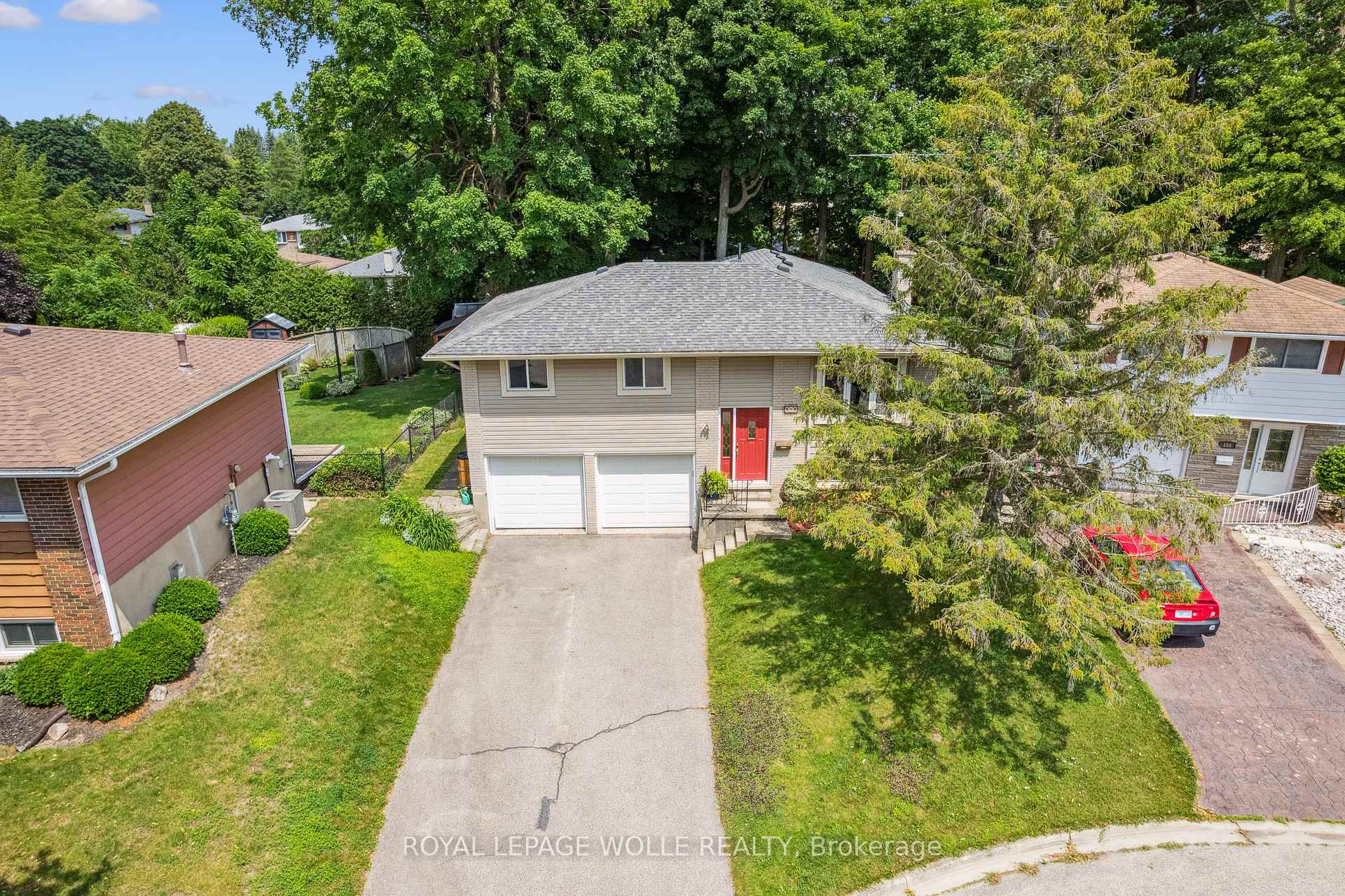 Photo 36 of 558 Elm Ridge Place, Waterloo — HOMEH