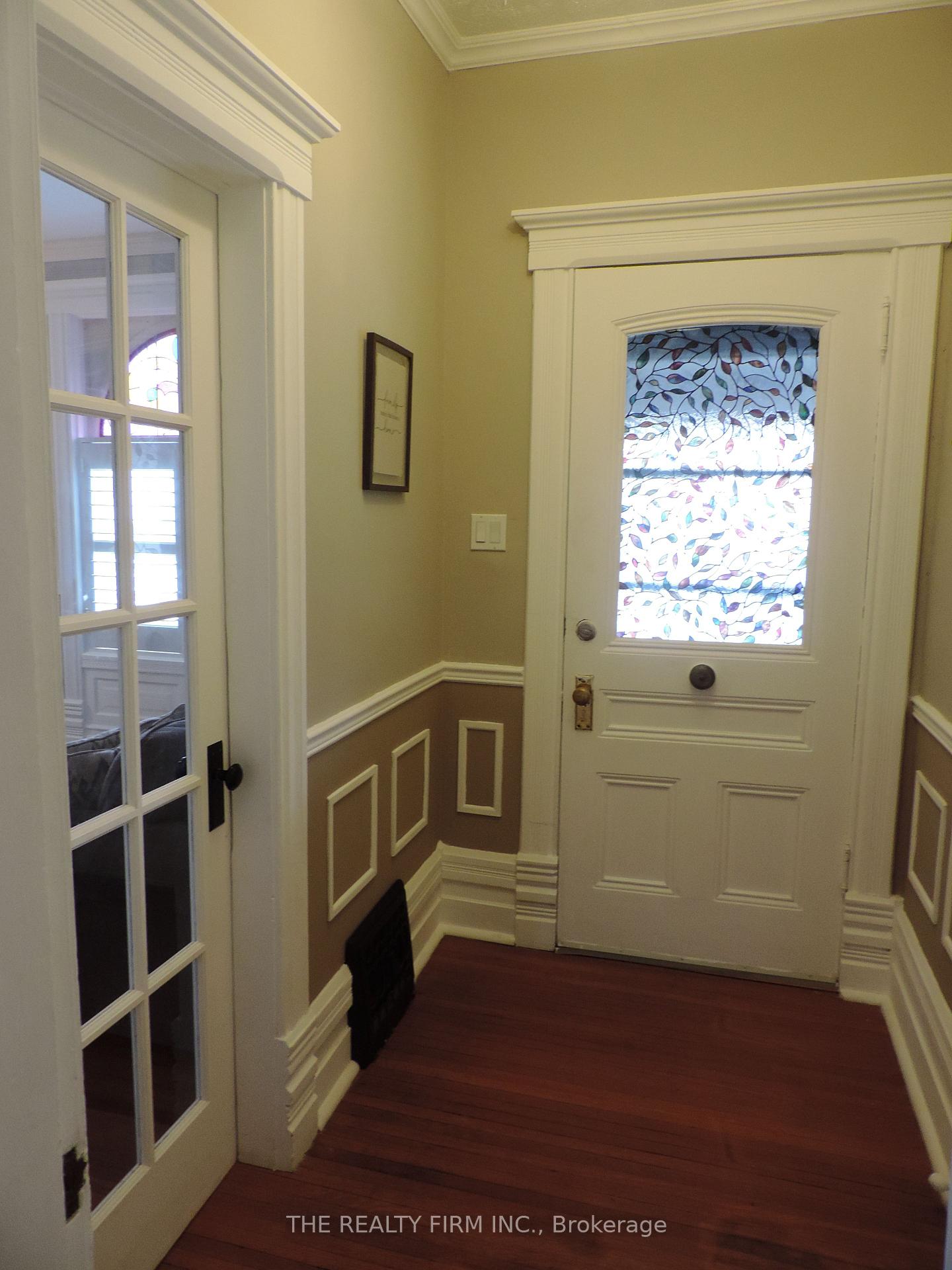 Photo 3 of 11 South Street E, Aylmer — HOMEH