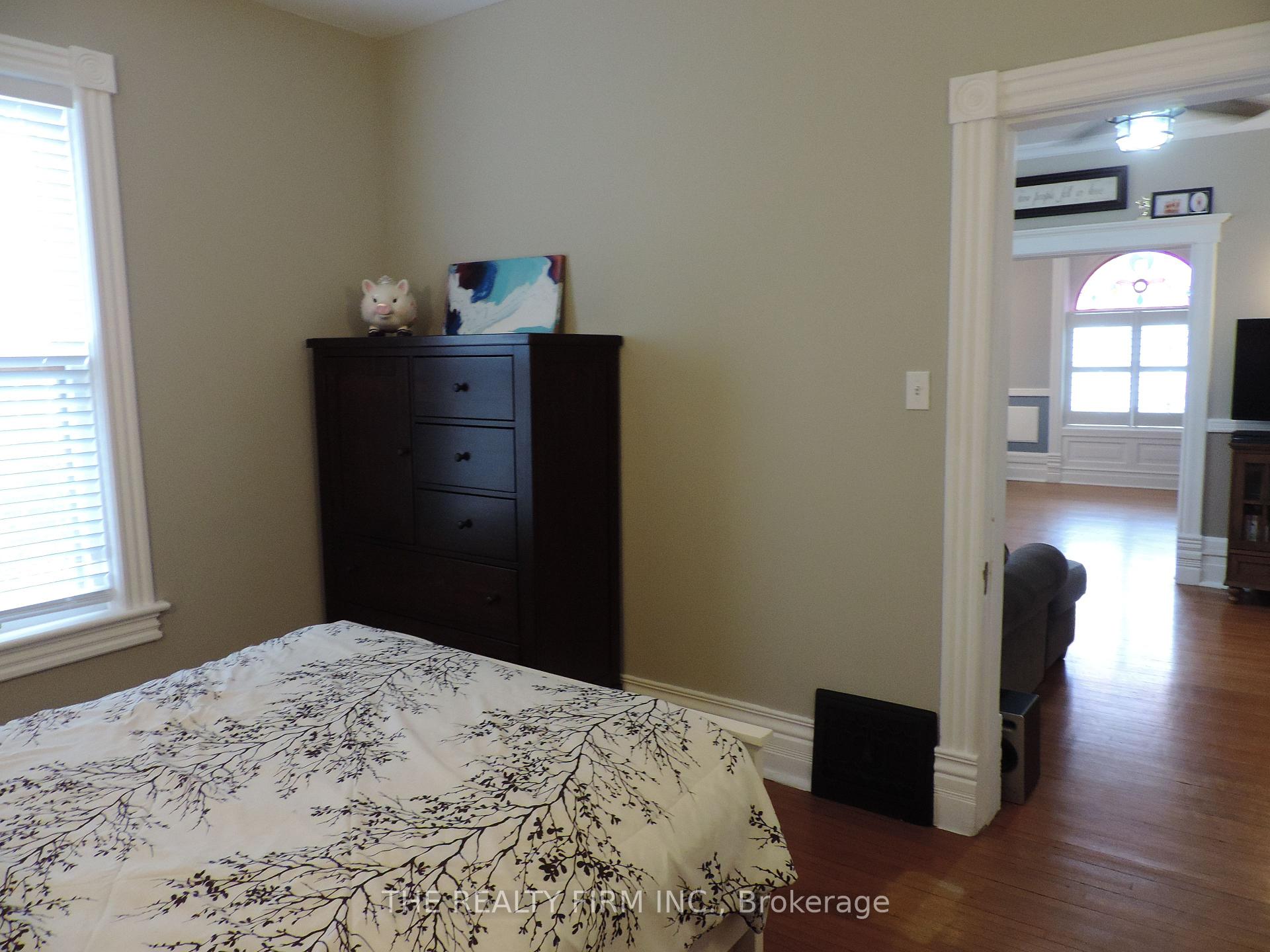 Photo 10 of 11 South Street E, Aylmer — HOMEH