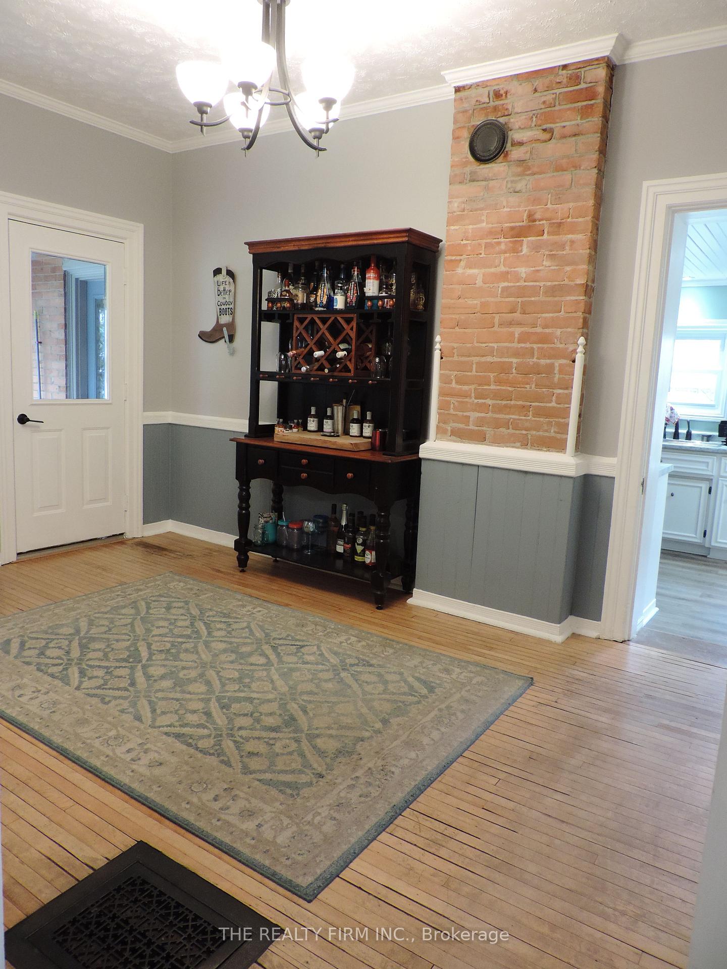 Photo 15 of 11 South Street E, Aylmer — HOMEH