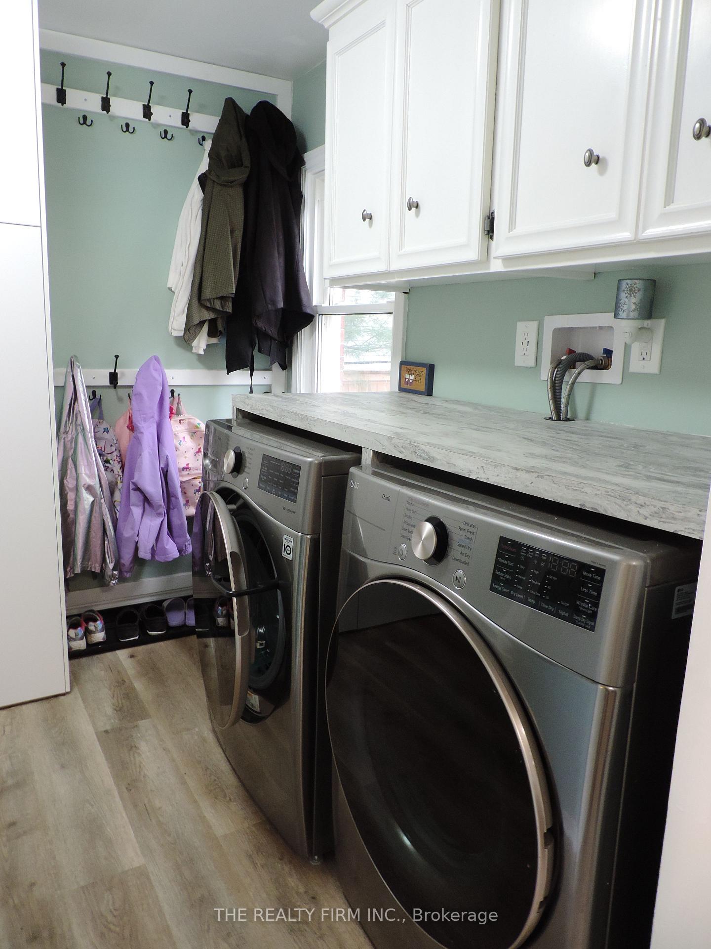 Photo 25 of 11 South Street E, Aylmer — HOMEH