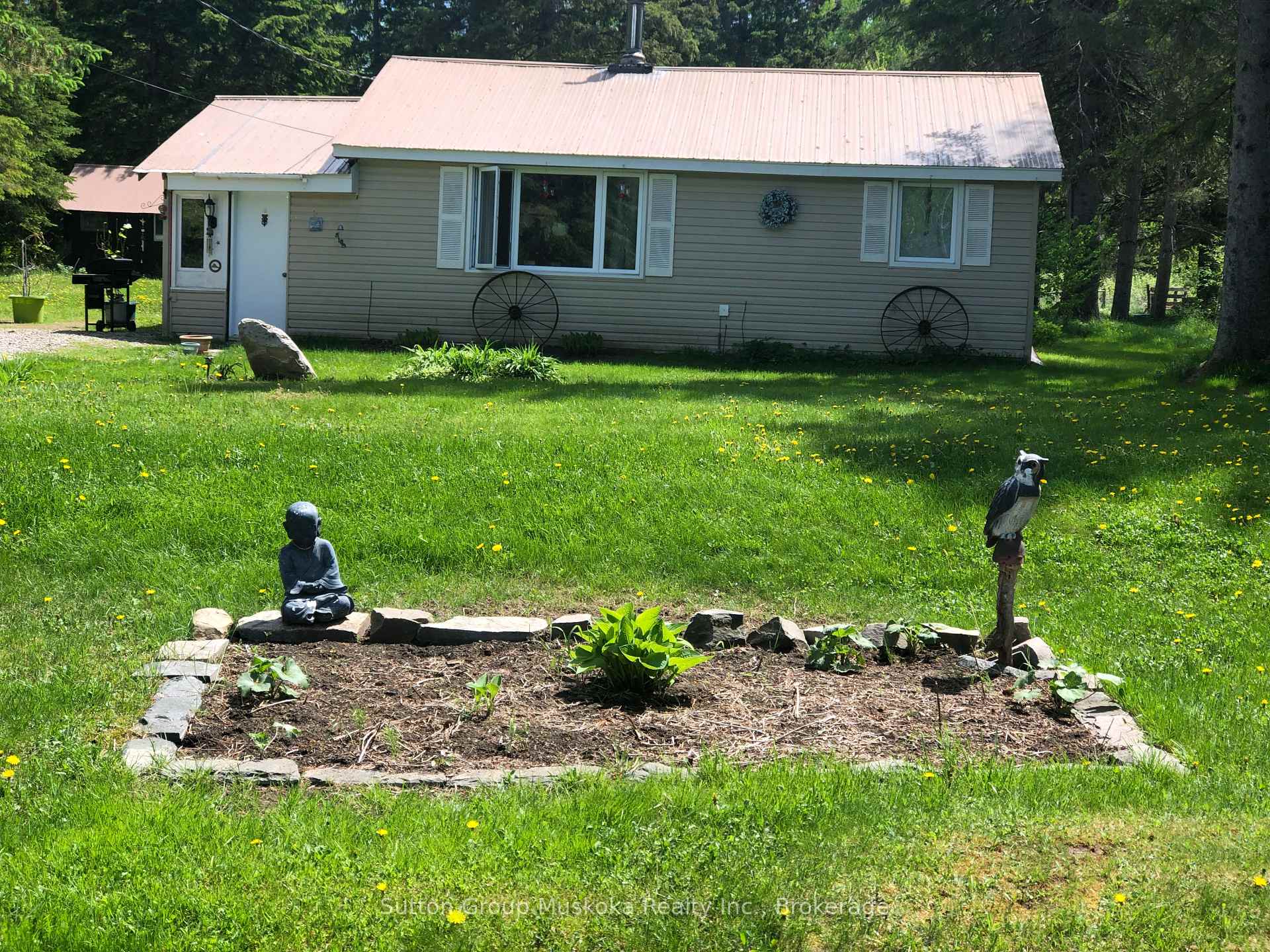 Photo 6 of 25 Doe Lake Rd., Armour, Katrine — HOMEH