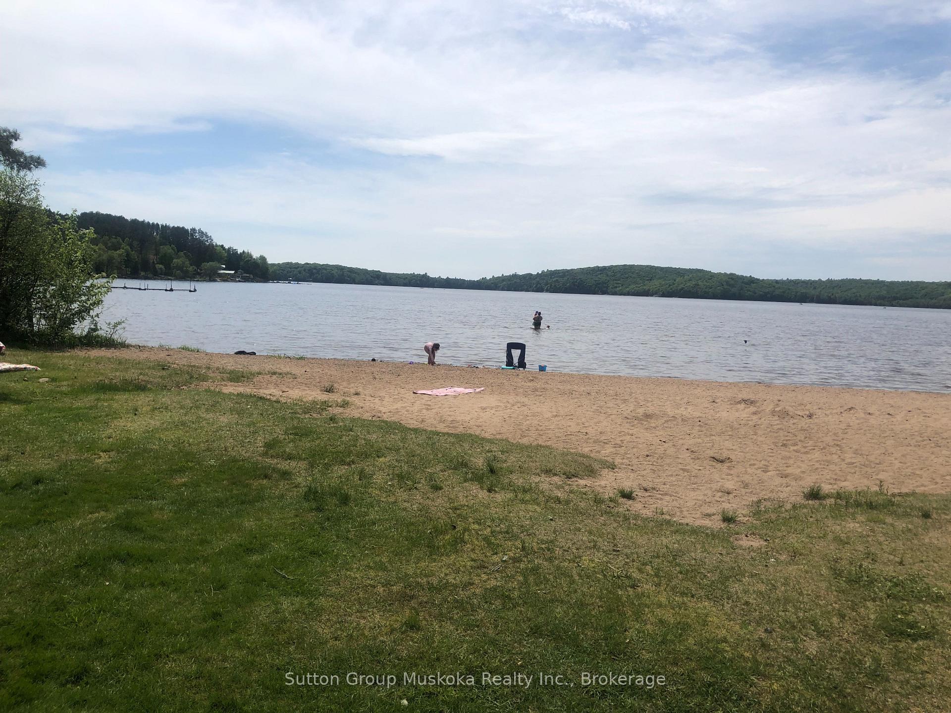 Photo 18 of 25 Doe Lake Rd., Armour, Katrine — HOMEH