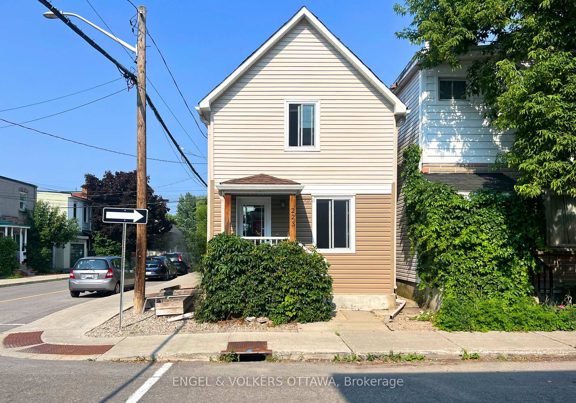 Front of 223 Carruthers Avenue