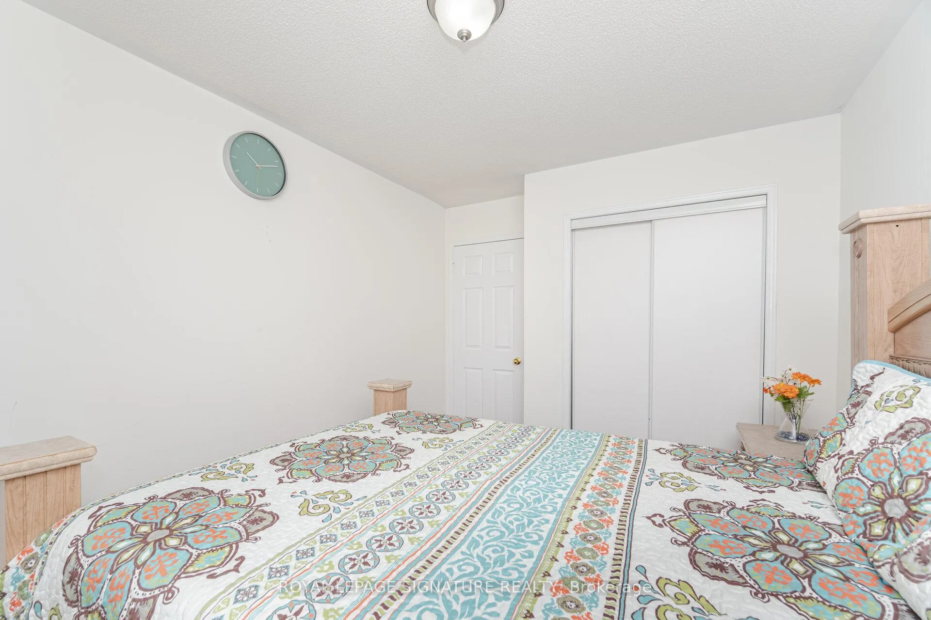 Photo 29 of 184 Lindenshire Avenue, Vaughan, Maple — HOMEH