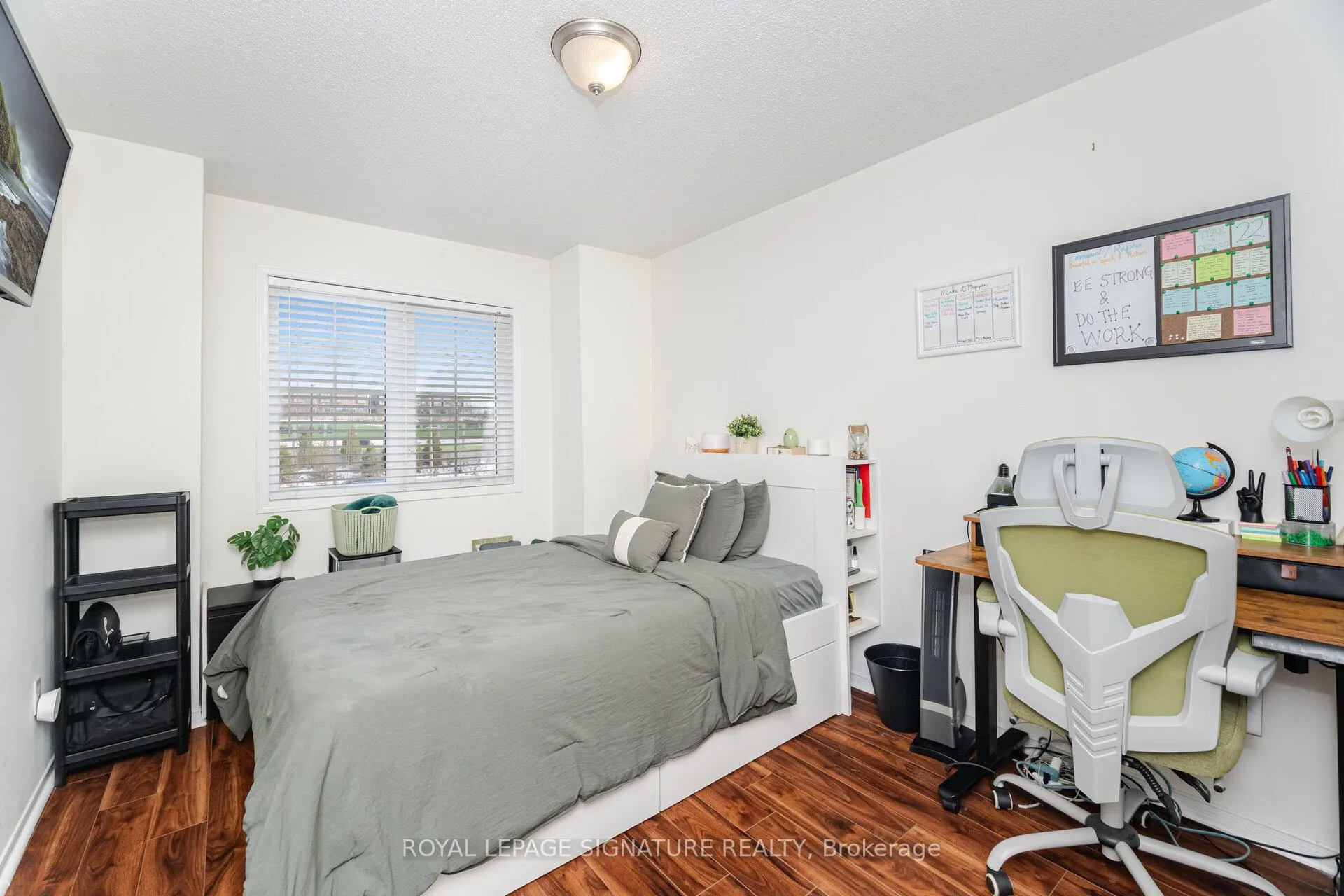 Photo 30 of 184 Lindenshire Avenue, Vaughan, Maple — HOMEH