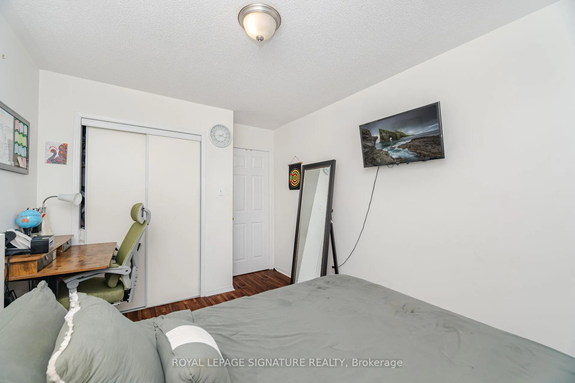 Photo 31 of 184 Lindenshire Avenue, Vaughan, Maple — HOMEH