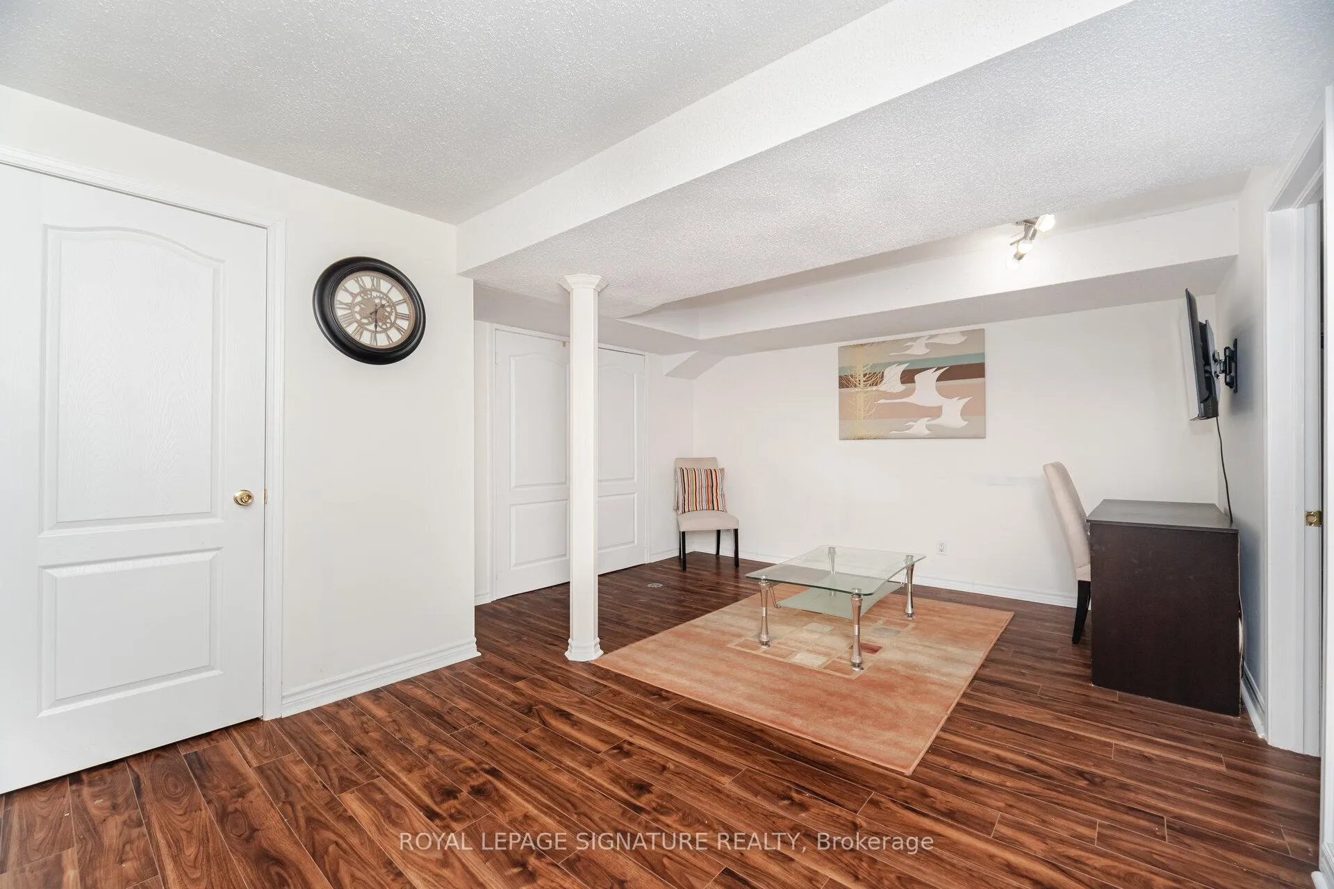 Photo 38 of 184 Lindenshire Avenue, Vaughan, Maple — HOMEH