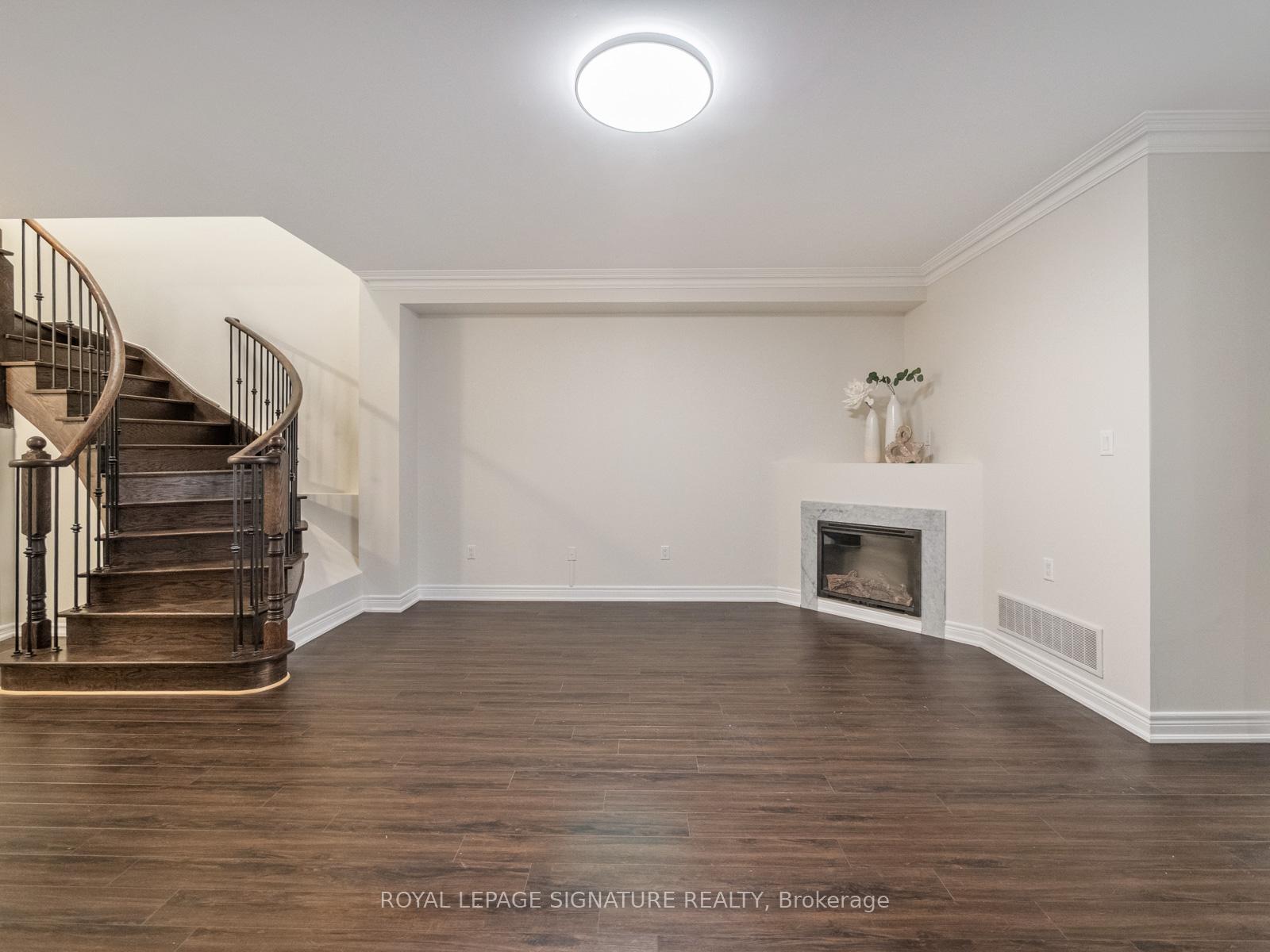 Photo 7 of 277 Bathurst Glen Drive, Vaughan, Patterson — HOMEH
