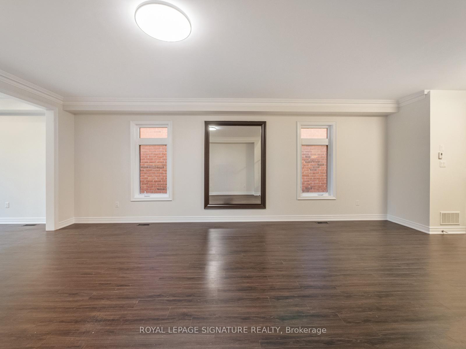 Photo 11 of 277 Bathurst Glen Drive, Vaughan, Patterson — HOMEH