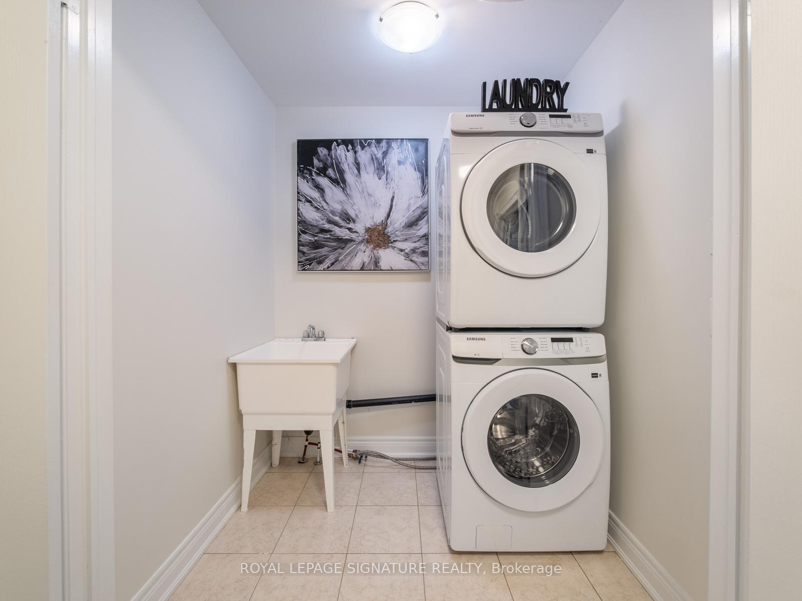 Photo 41 of 277 Bathurst Glen Drive, Vaughan, Patterson — HOMEH