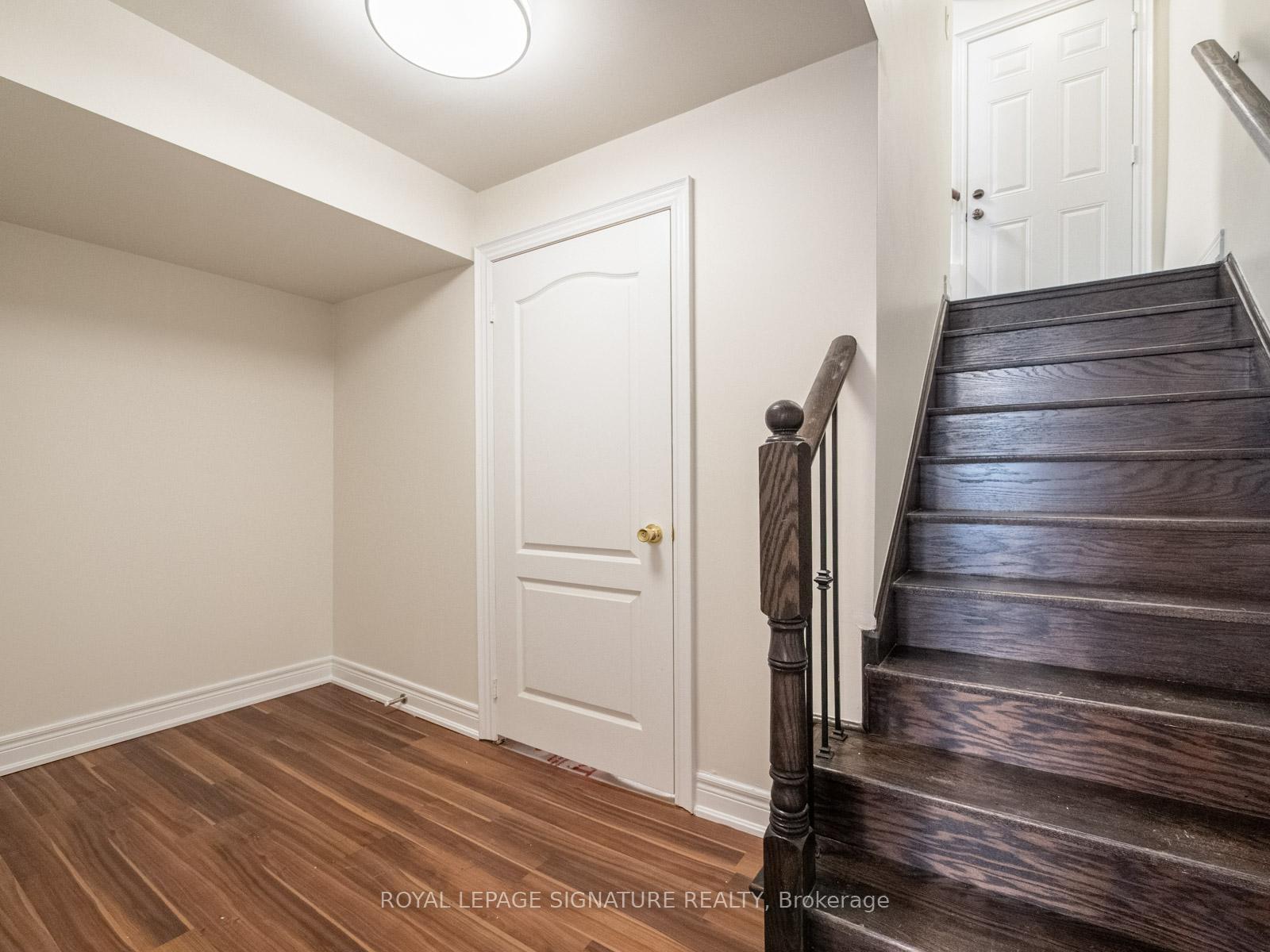 Photo 42 of 277 Bathurst Glen Drive, Vaughan, Patterson — HOMEH