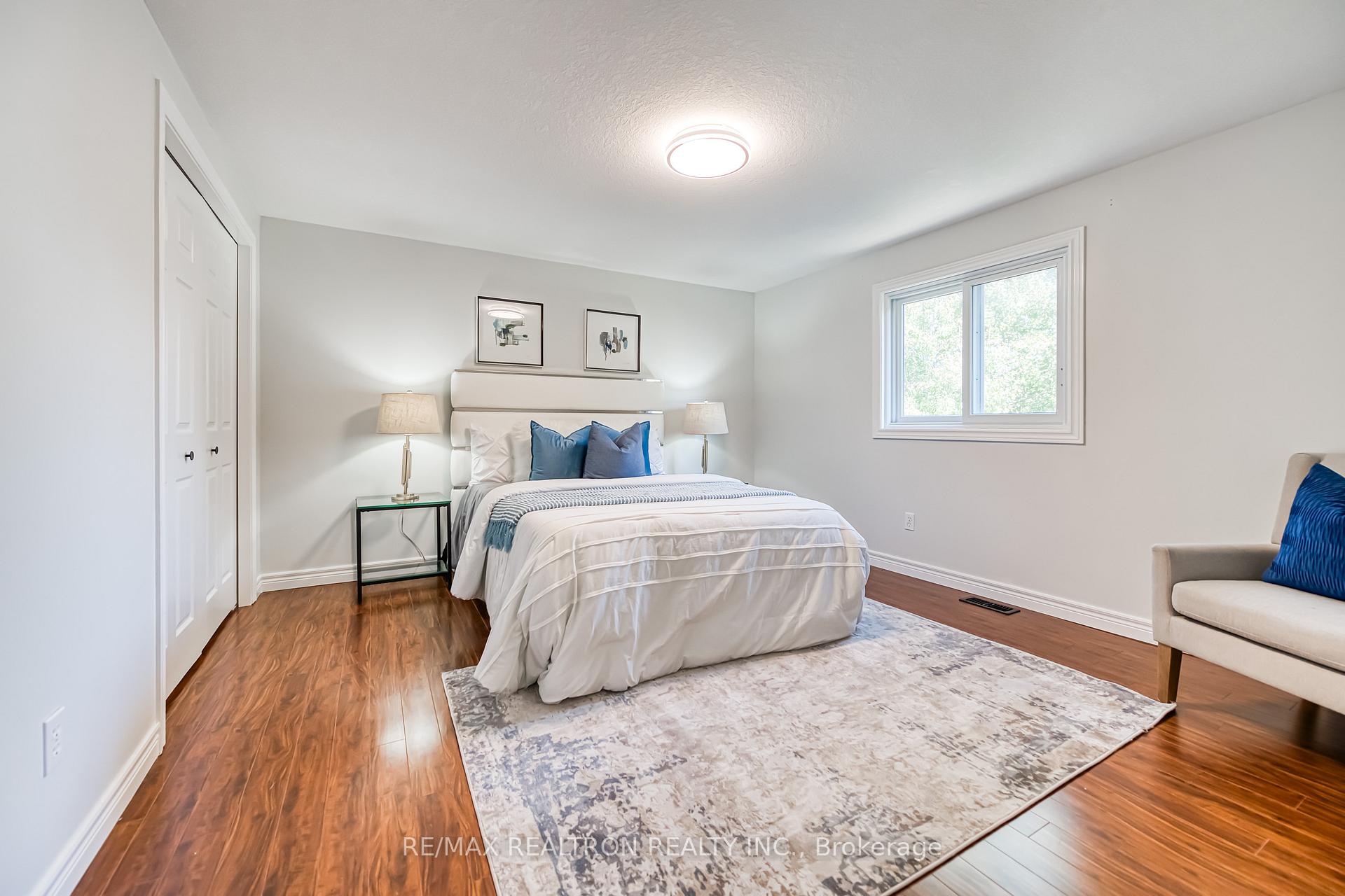 Photo 29 of 634 Violet Street, Waterloo, Columbia Forest — HOMEH