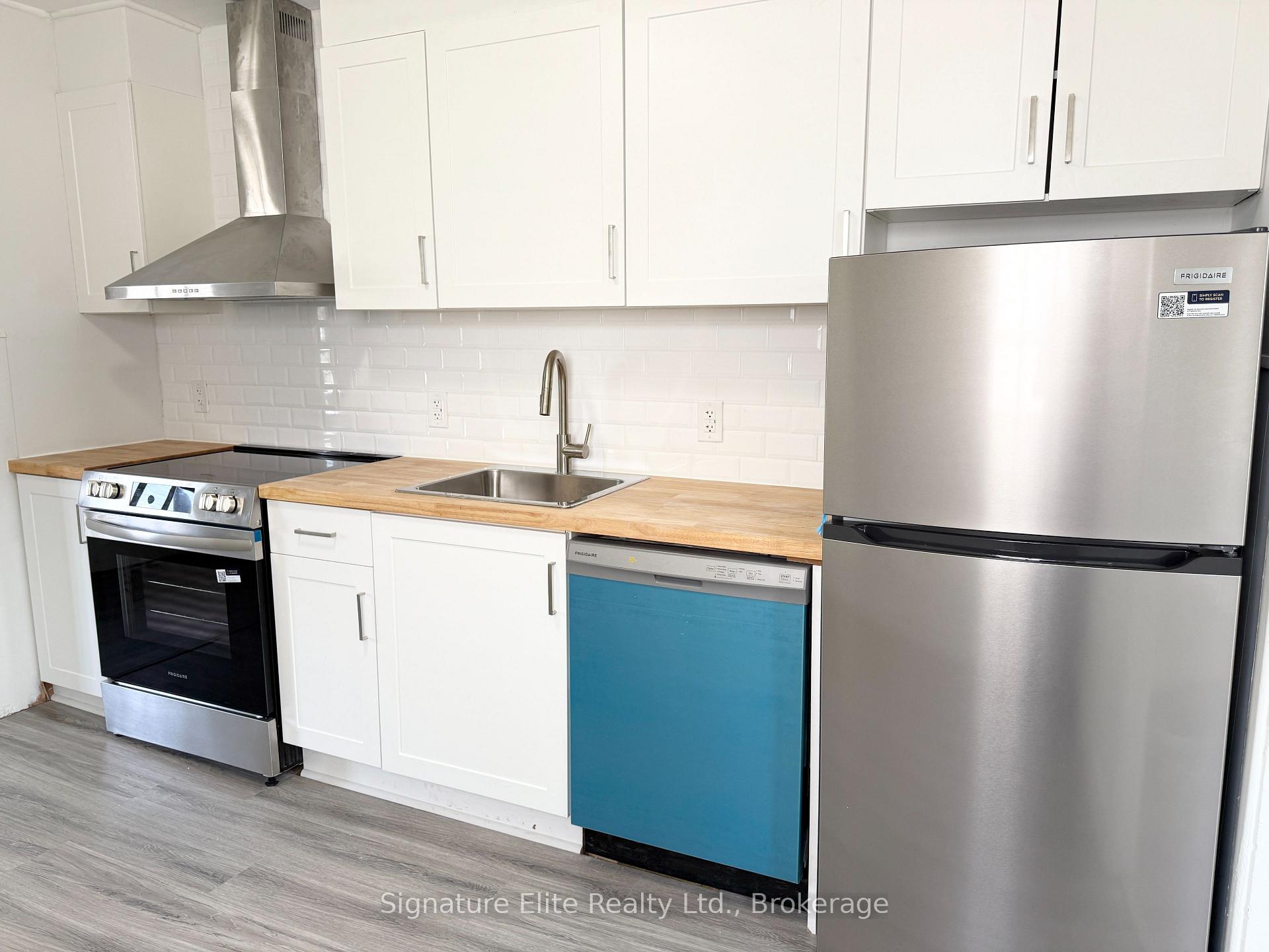 Photo 1 of Unit 2, 386 Gatfield Avenue, Welland, Lincoln/Crowland — HOMEH
