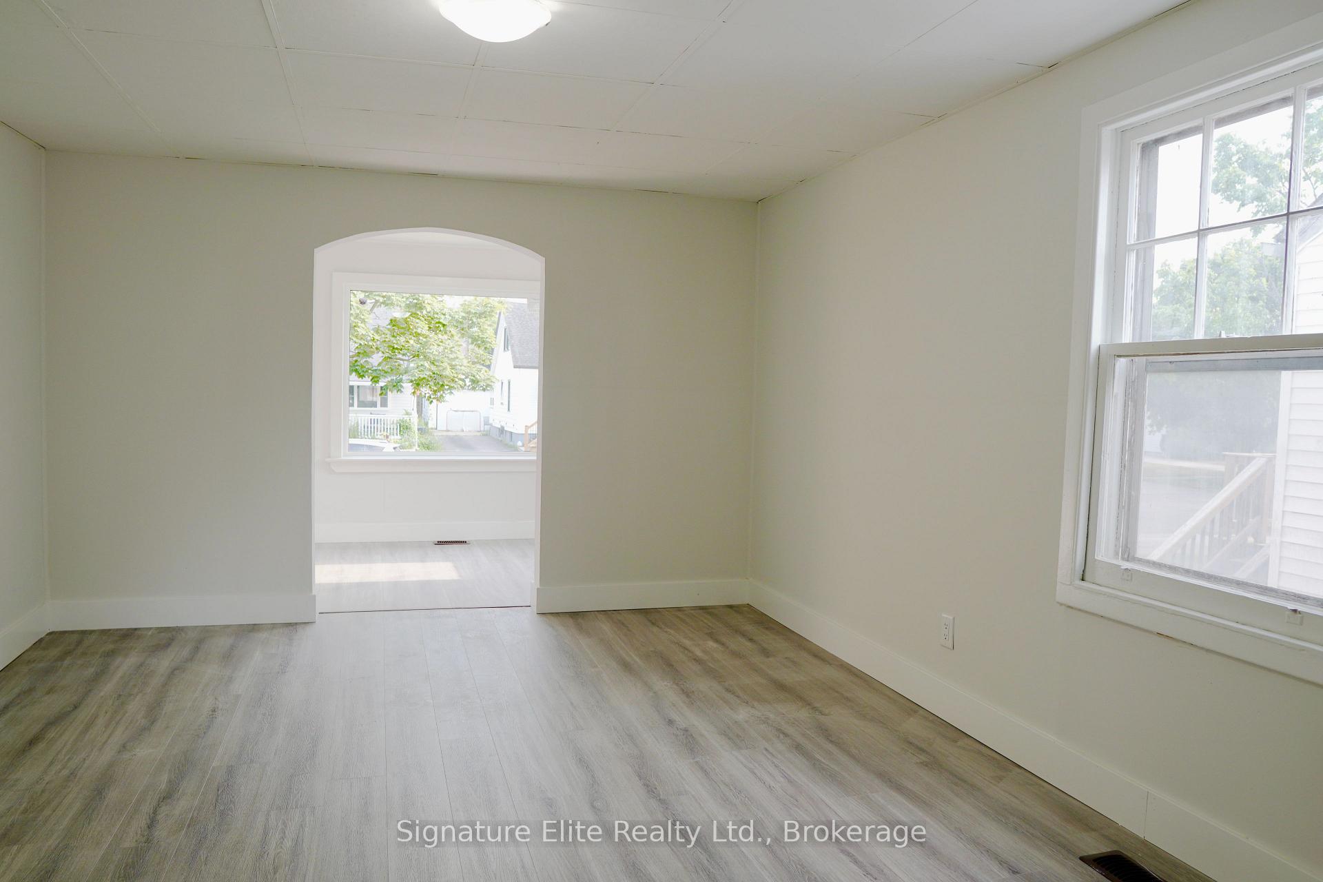 Photo 3 of Unit 2, 386 Gatfield Avenue, Welland, Lincoln/Crowland — HOMEH