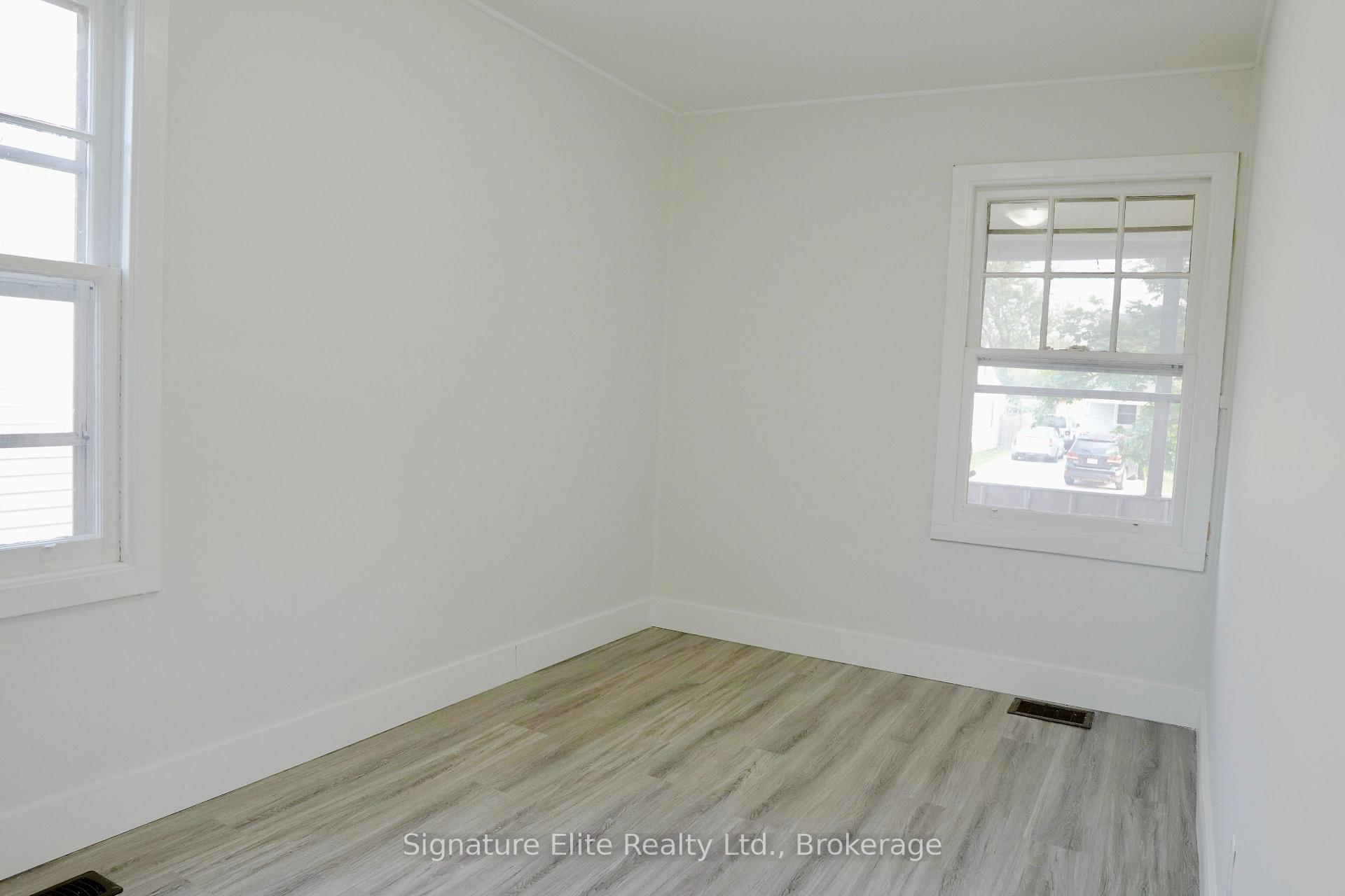 Photo 7 of Unit 2, 386 Gatfield Avenue, Welland, Lincoln/Crowland — HOMEH