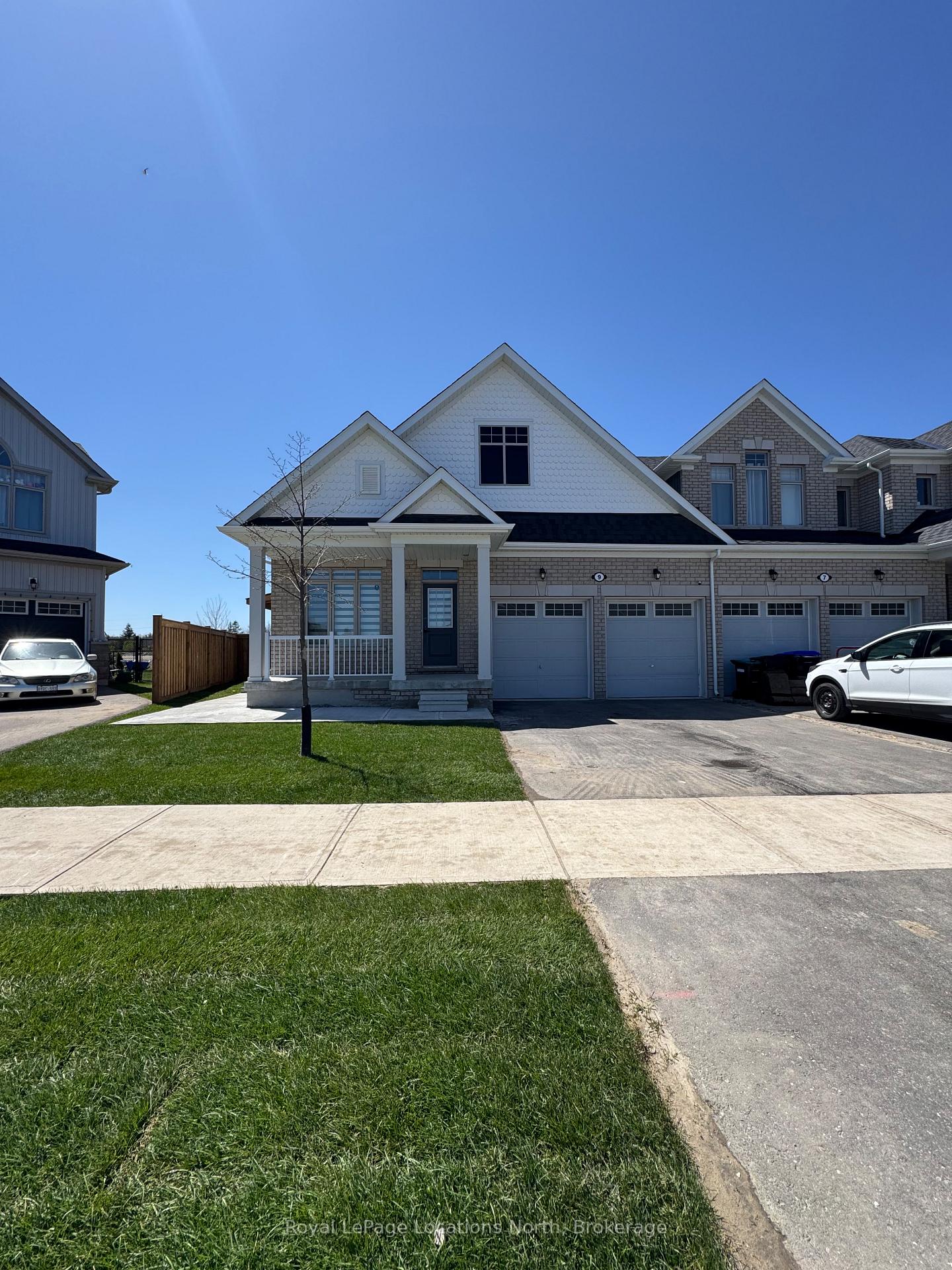 Photo 1 of Unit main, 9 Bianca Crescent, Wasaga Beach — HOMEH