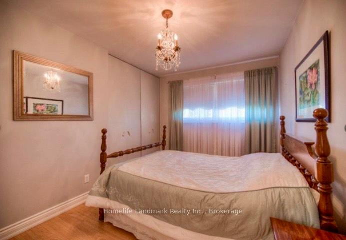 Photo 10 of 251 Willowdale Place, Waterloo — HOMEH