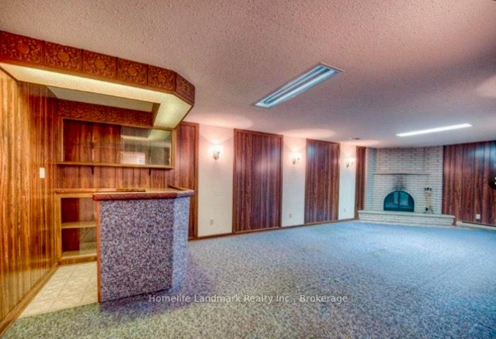 Photo 14 of 251 Willowdale Place, Waterloo — HOMEH