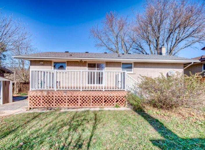 Photo 22 of 251 Willowdale Place, Waterloo — HOMEH