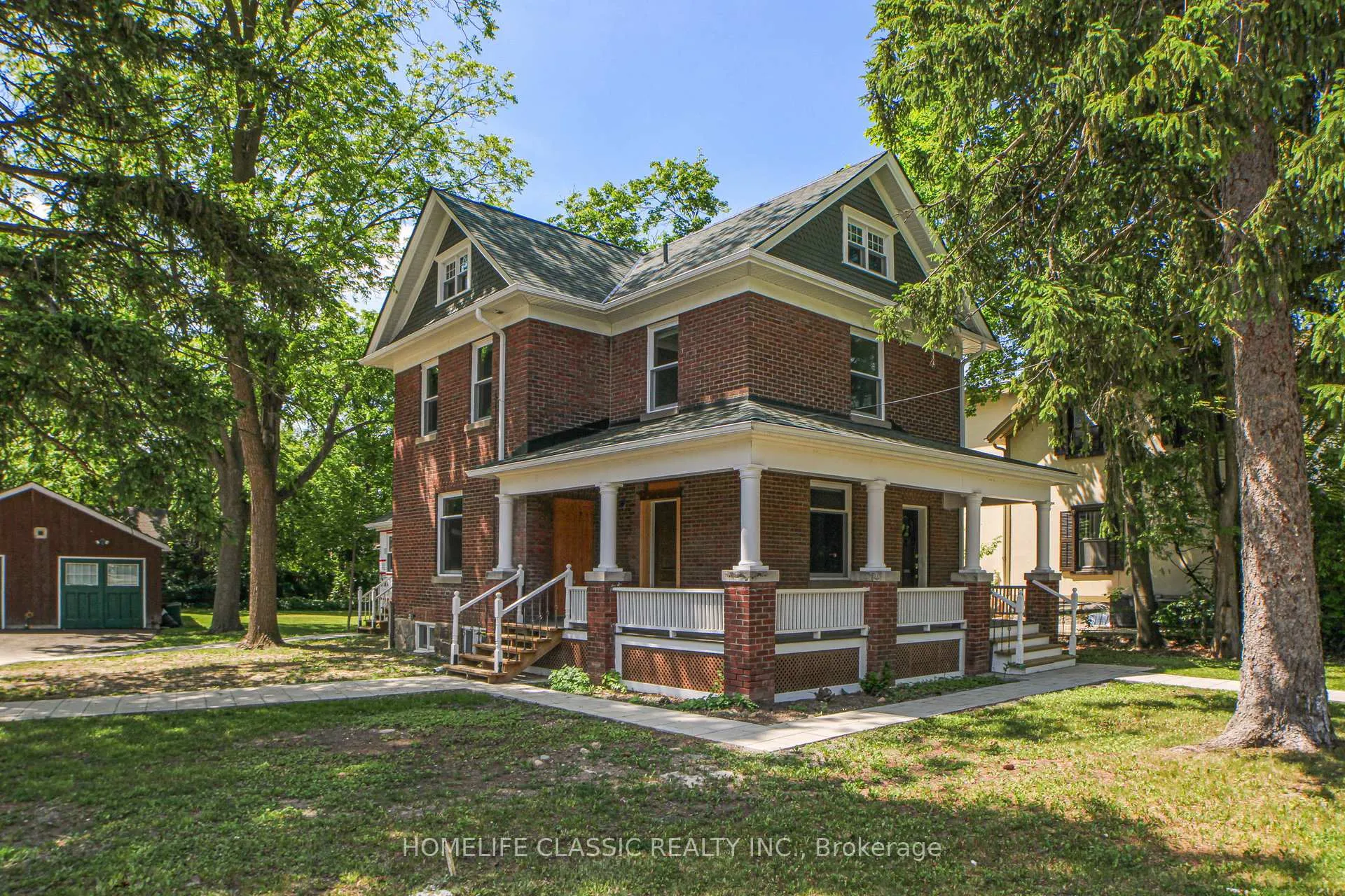 Photo 1 of Unit Unit B, 33 Centre Street, Vaughan, Crestwood-Springfarm-Yorkhill — HOMEH