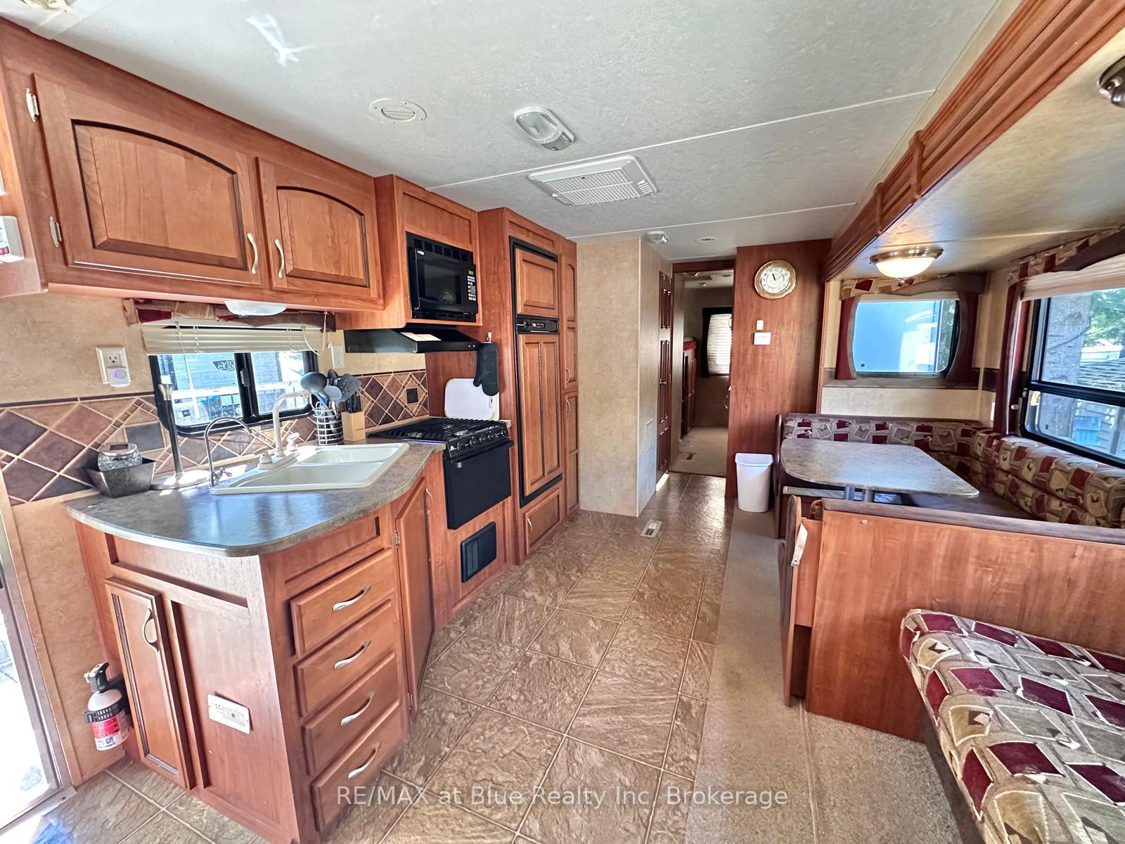Photo 6 of Unit W 68, 7489 Sideroad 5 E, Wellington North, Rural Wellington North — HOMEH