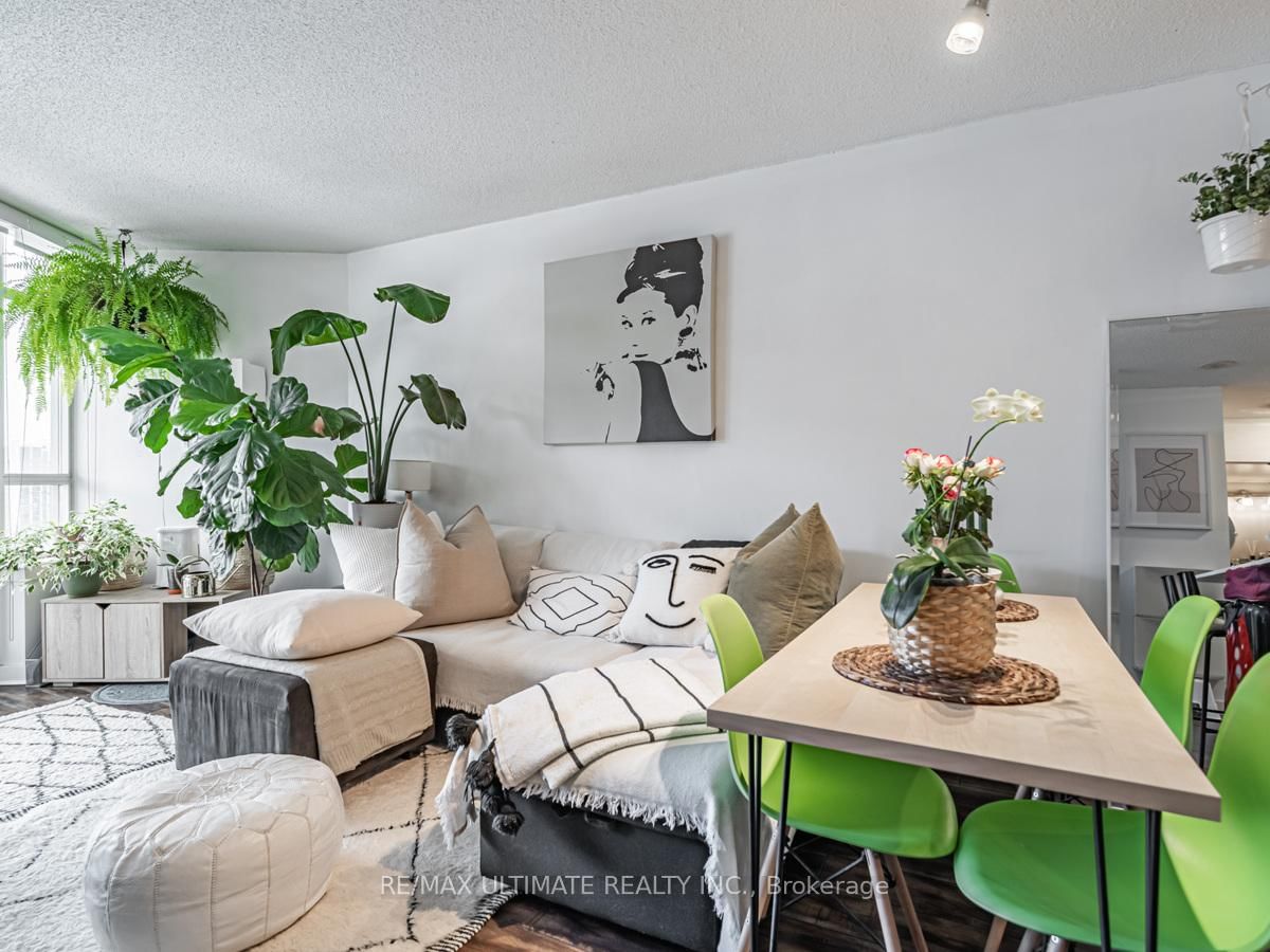 Photo 5 of Unit 1410, 255 Richmond St E, Toronto, Moss Park — HOMEH