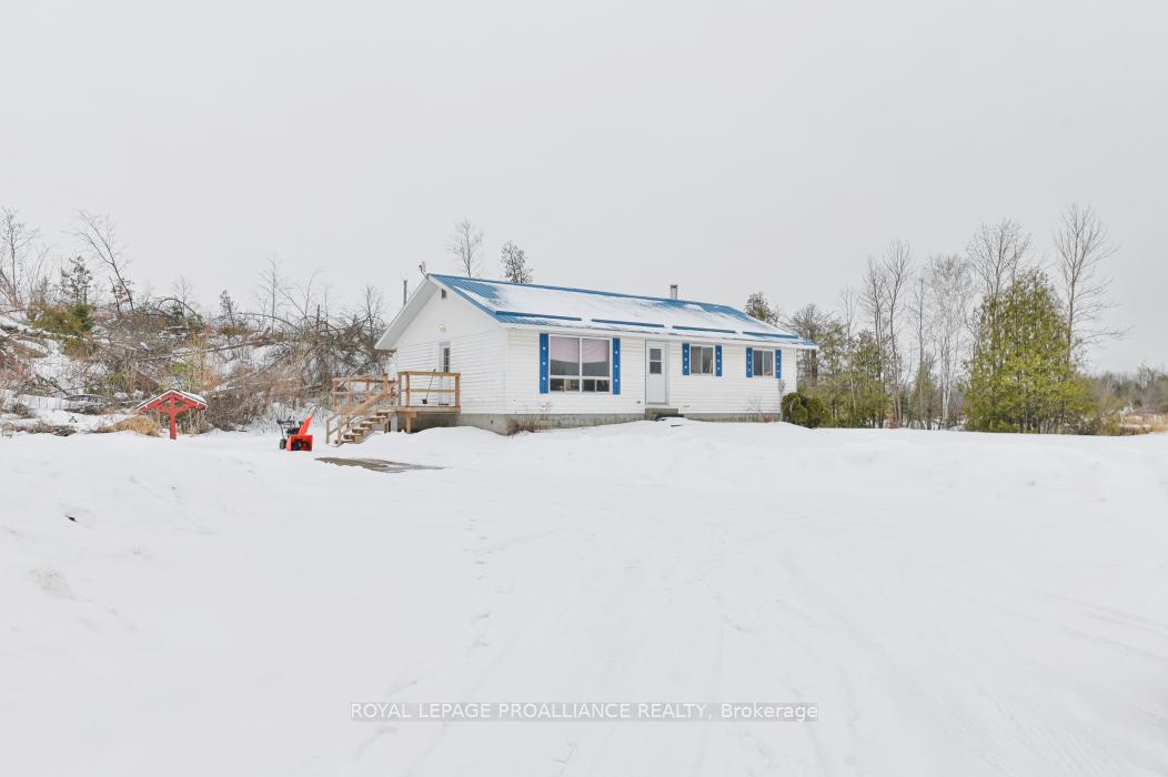Photo 3 of 109770 Highway 7, Tweed, Elzevir (Twp) — HOMEH